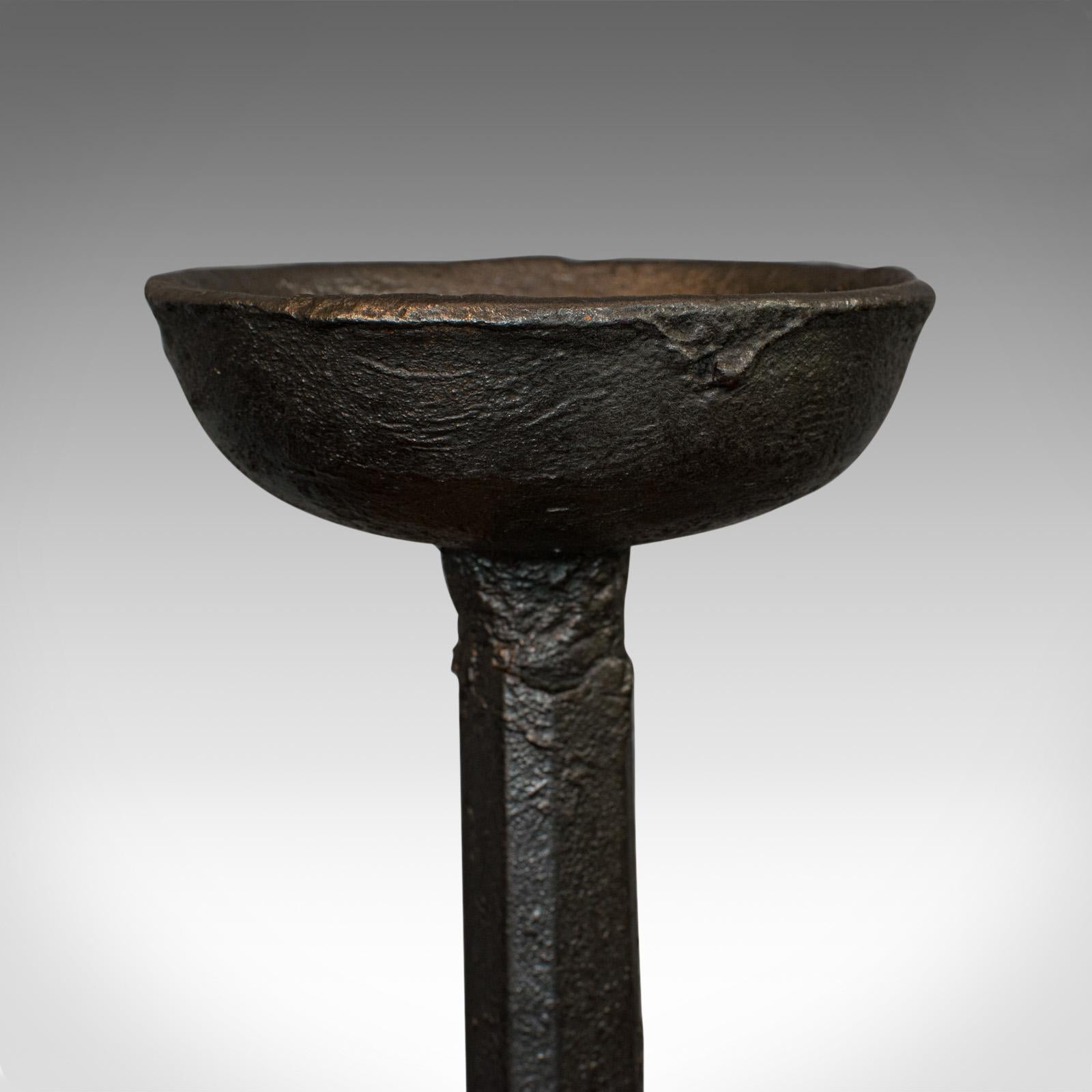 XVIIIe siècle Large, Antique Decorative Andiron, Iron, Fireside, Firedog, Candle, Georgian en vente