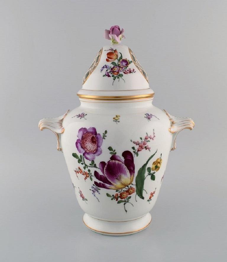 Biedermeier Large Antique Dresden Ornamental Vase in Hand-Painted Porcelain For Sale