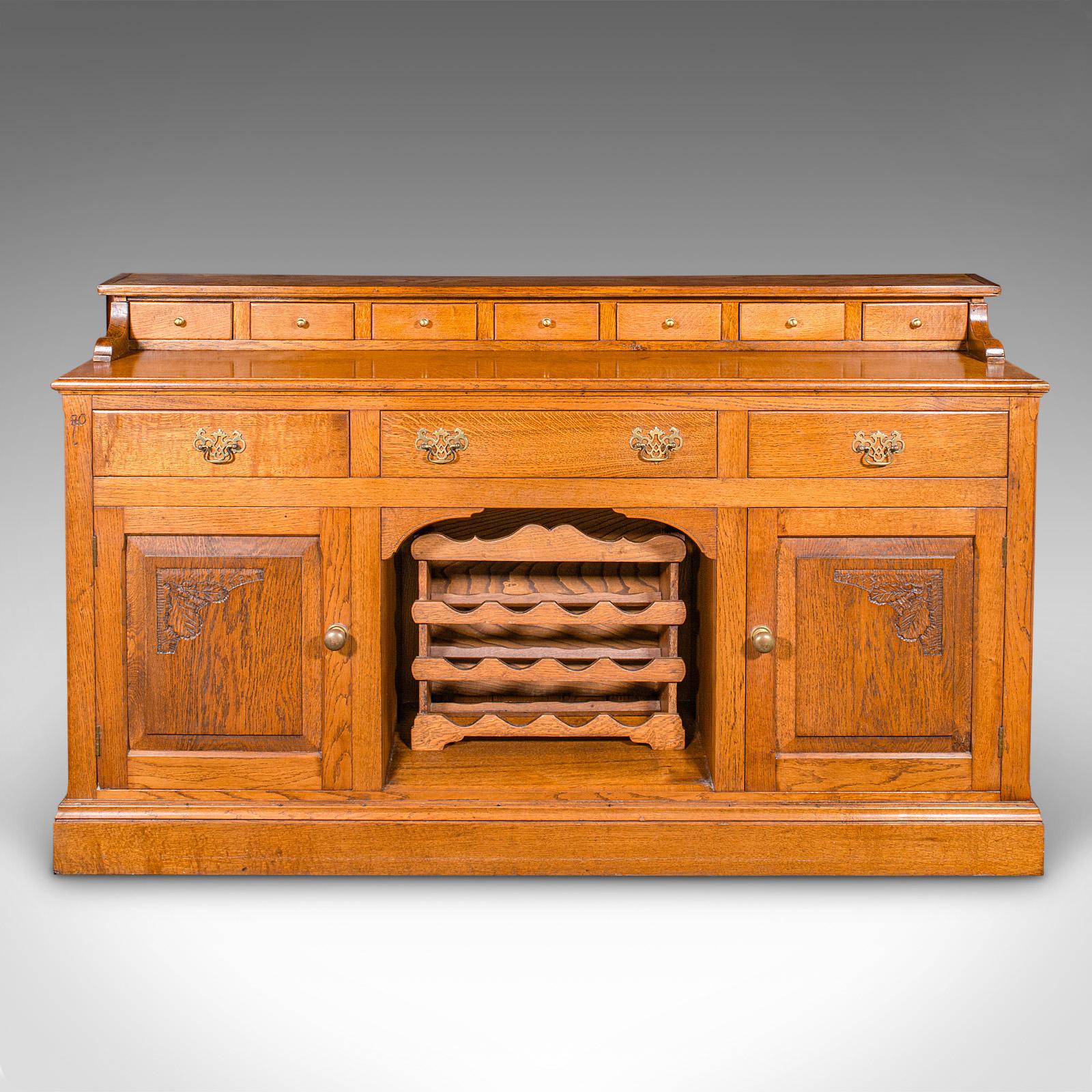 Édouardien Grande base de commode ancienne, Oak Oak anglais, Sideboard, Buffet, Wine Rack, Edwardian en vente