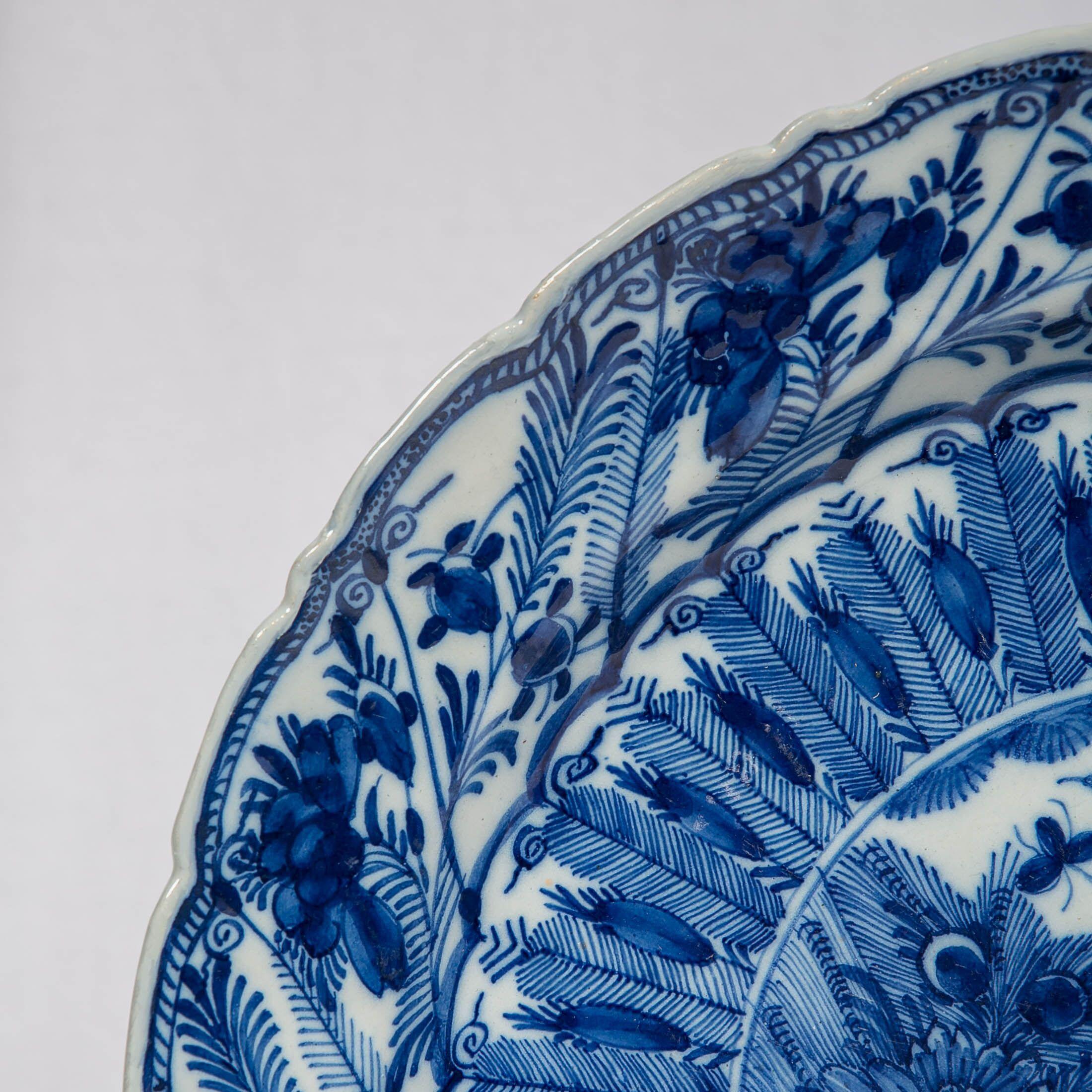 Large Antique Dutch Delft Blue and White Charger Made circa 1770 In Excellent Condition In Katonah, NY