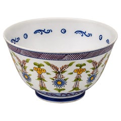 Grande ciotola olandese Delft con decorazione floreale dipinta a mano, CIRCA 1880