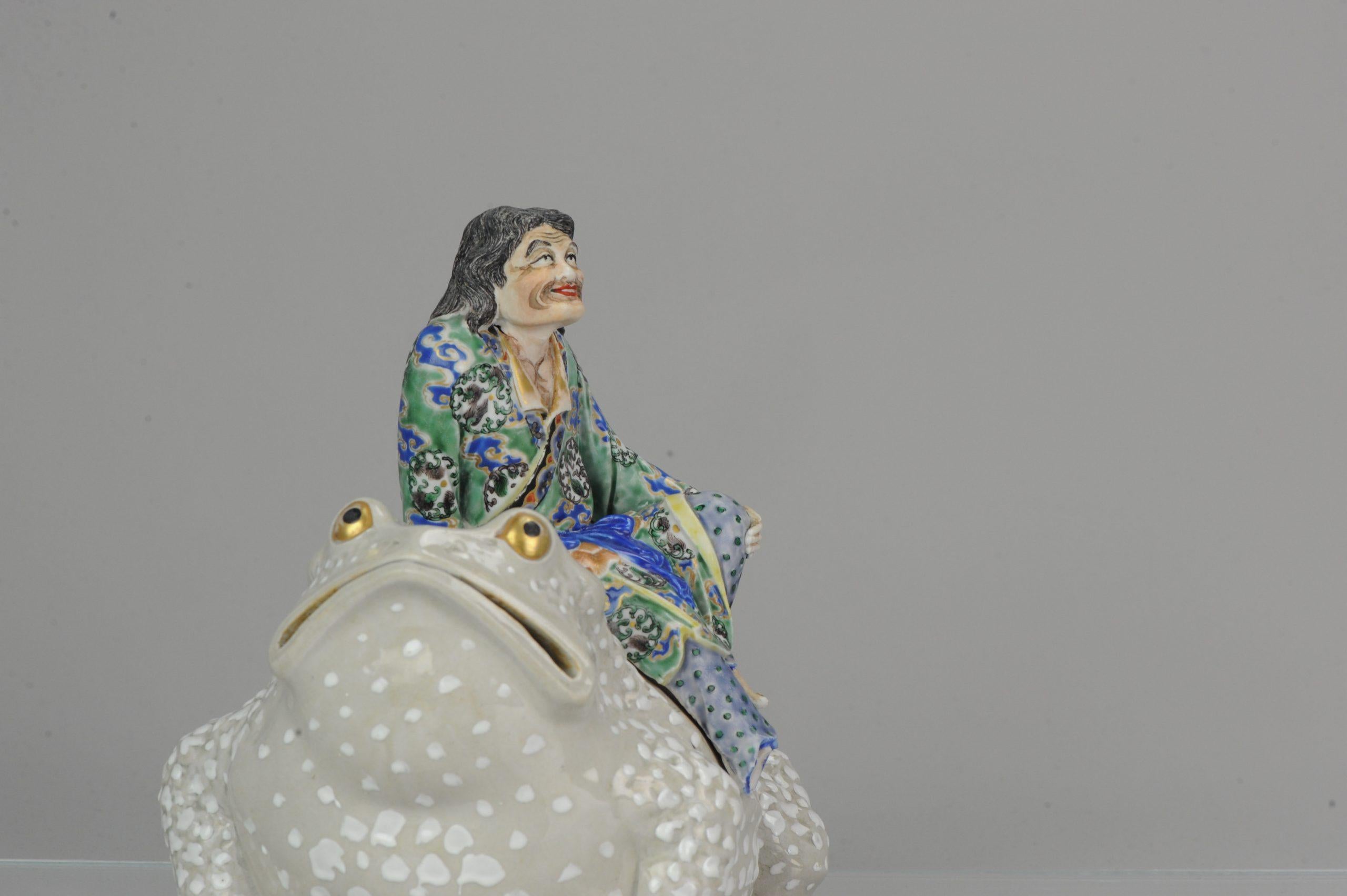 Large Antique Edo/Meiji Period 19C Japanese Porcelain Koro Liu Hai Toad For Sale 8