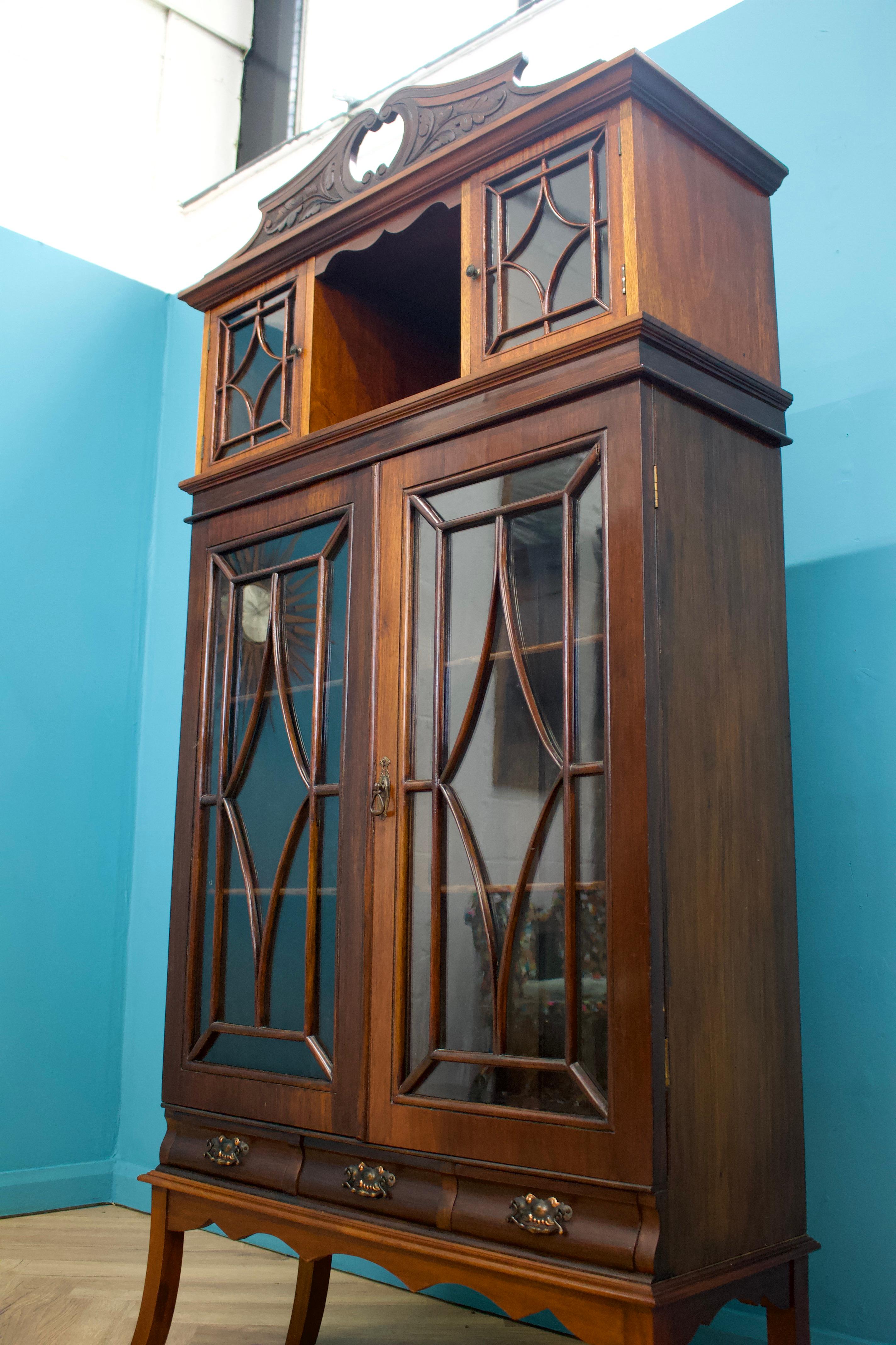 Large Antique Edwardian Display Cabinet, 1900s In Good Condition In South Shields, GB