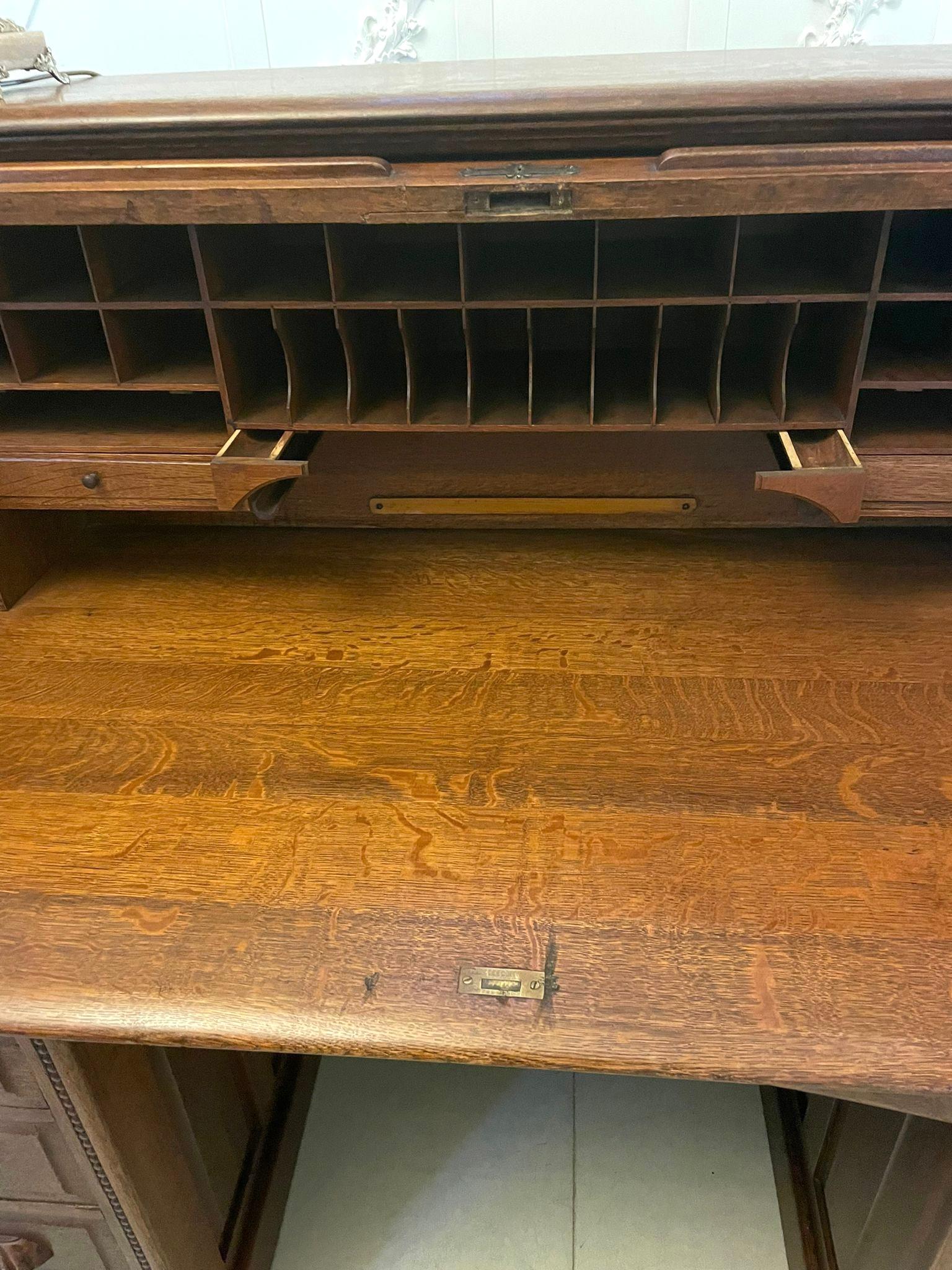 20th Century Large Antique Edwardian Freestanding Quality Oak Roll Top Desk For Sale