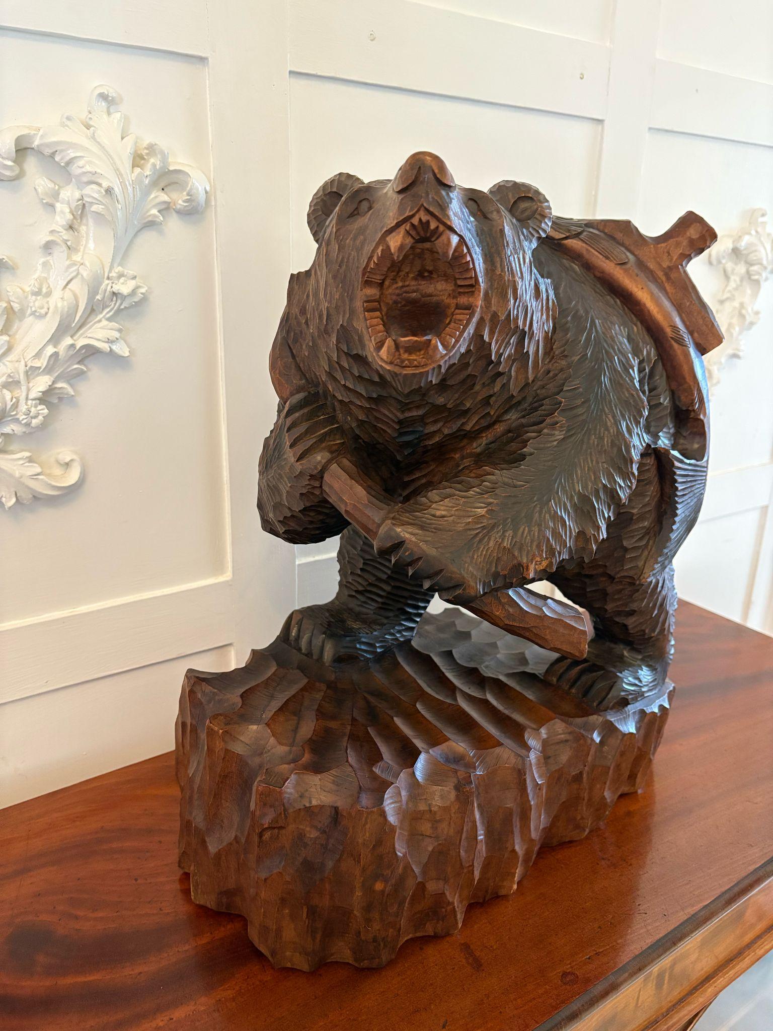 Large Antique Edwardian Quality Carved Linden Wood Japanese Bear Carrying a Fish For Sale 2
