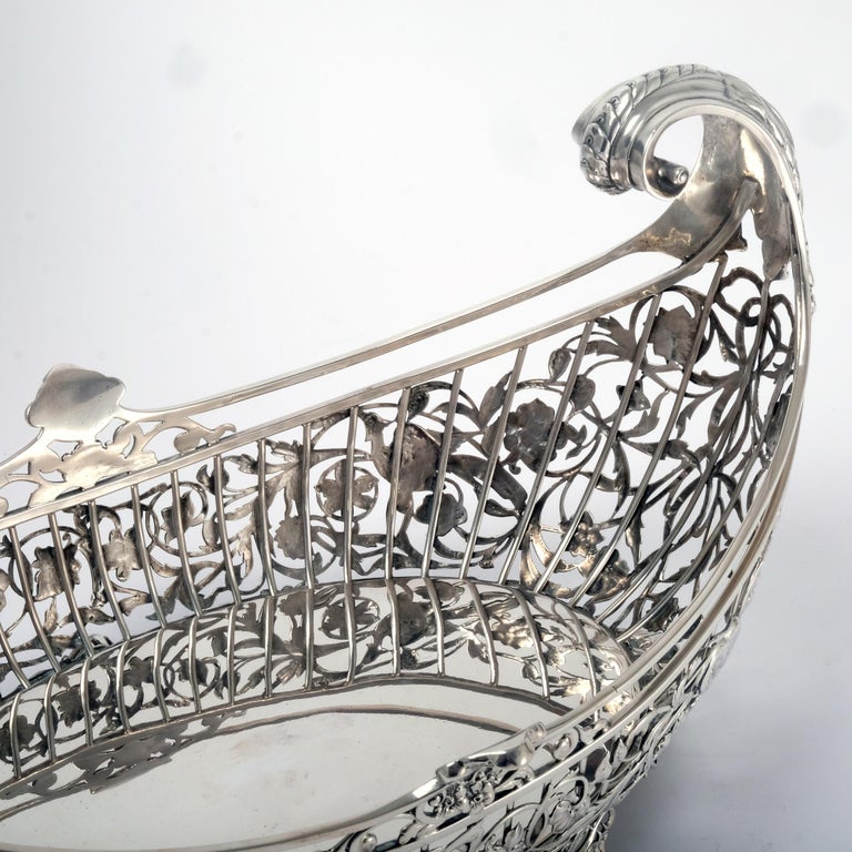 Large Antique Edwardian Silver Fruit Basket For Sale at 1stDibs