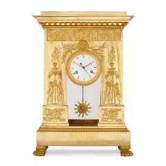 Gran reloj de chimenea de bronce dorado de la época Imperio por Deverberie