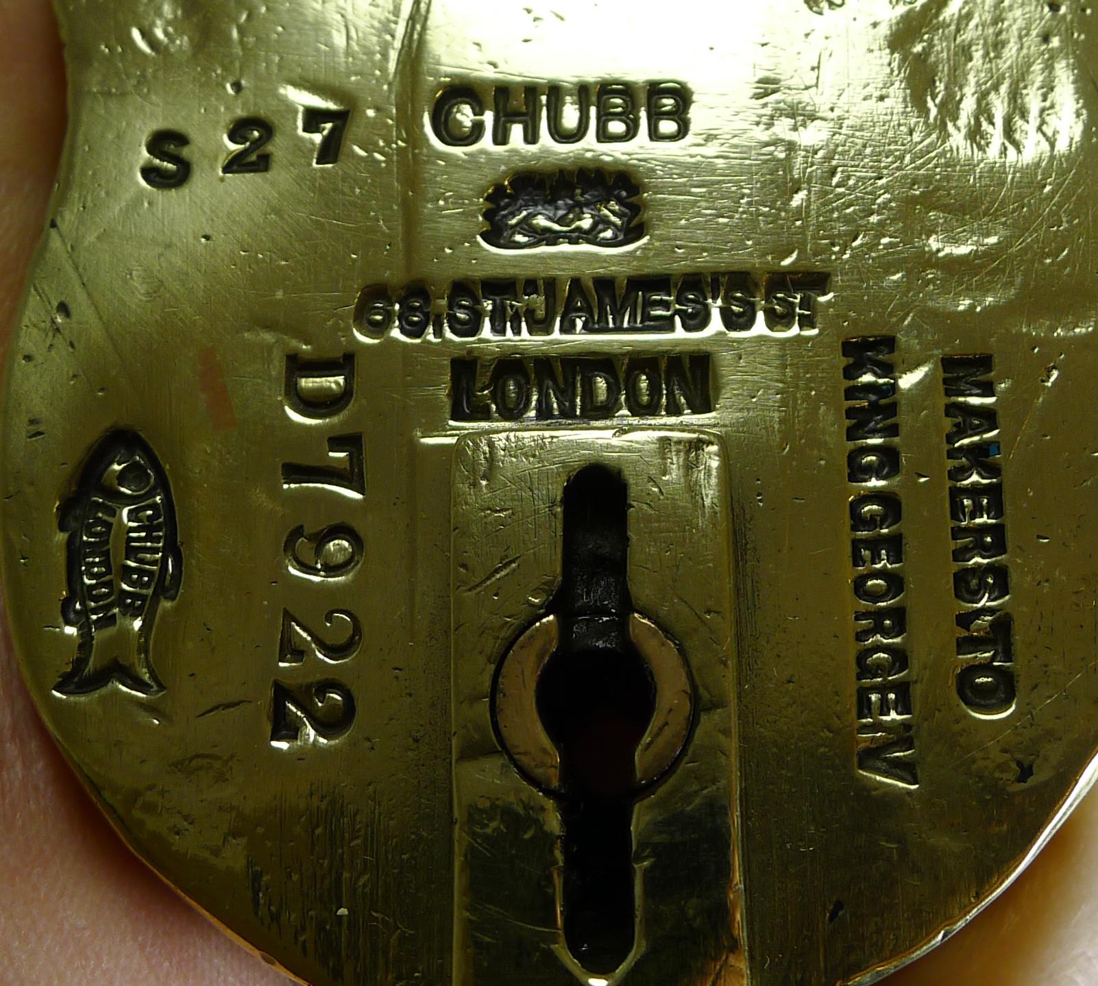 Large Antique English Brass and Steel Padlock by Chubb, London, circa 1880 1