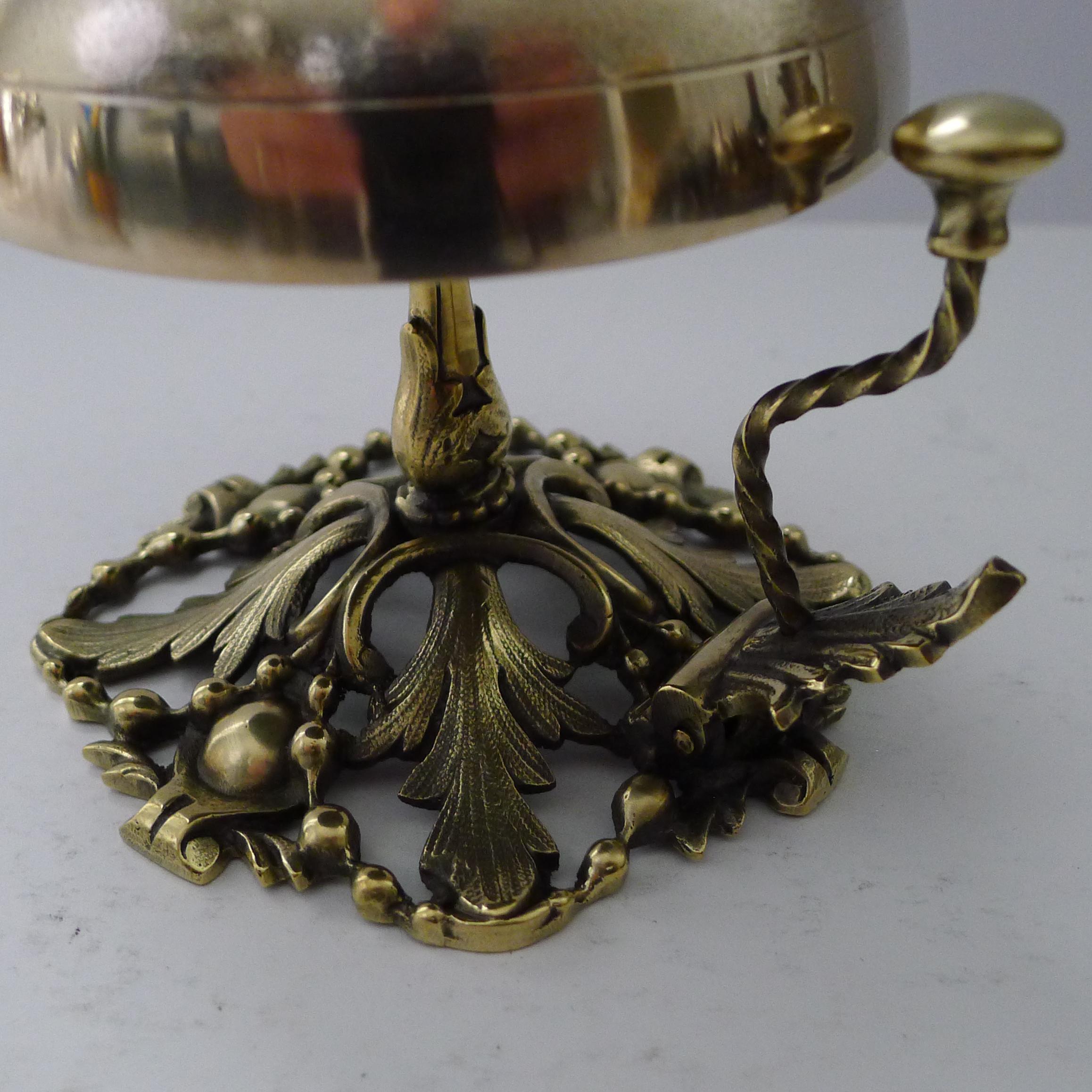 Large Antique English Brass Desk / Counter Bell c.1890 For Sale 1