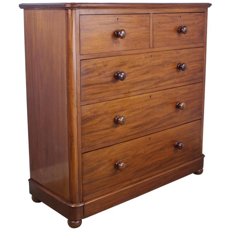 Large Antique English Mahogany Chest of Drawers For Sale at 1stDibs