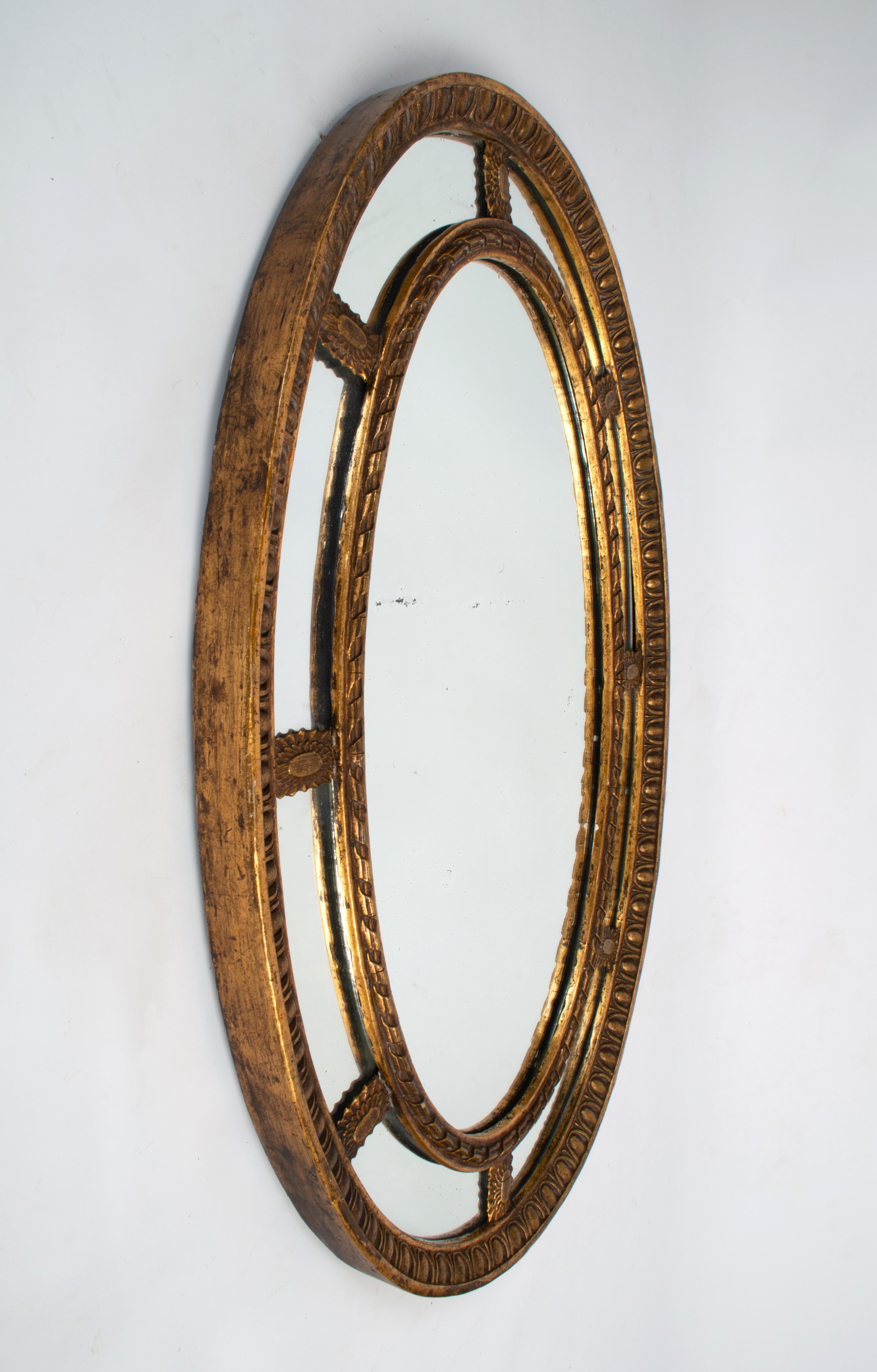 Large Antique English Neoclassic Oval Gilt-Wood & Gesso Sectional Mirror, C.1910 In Good Condition For Sale In London, GB