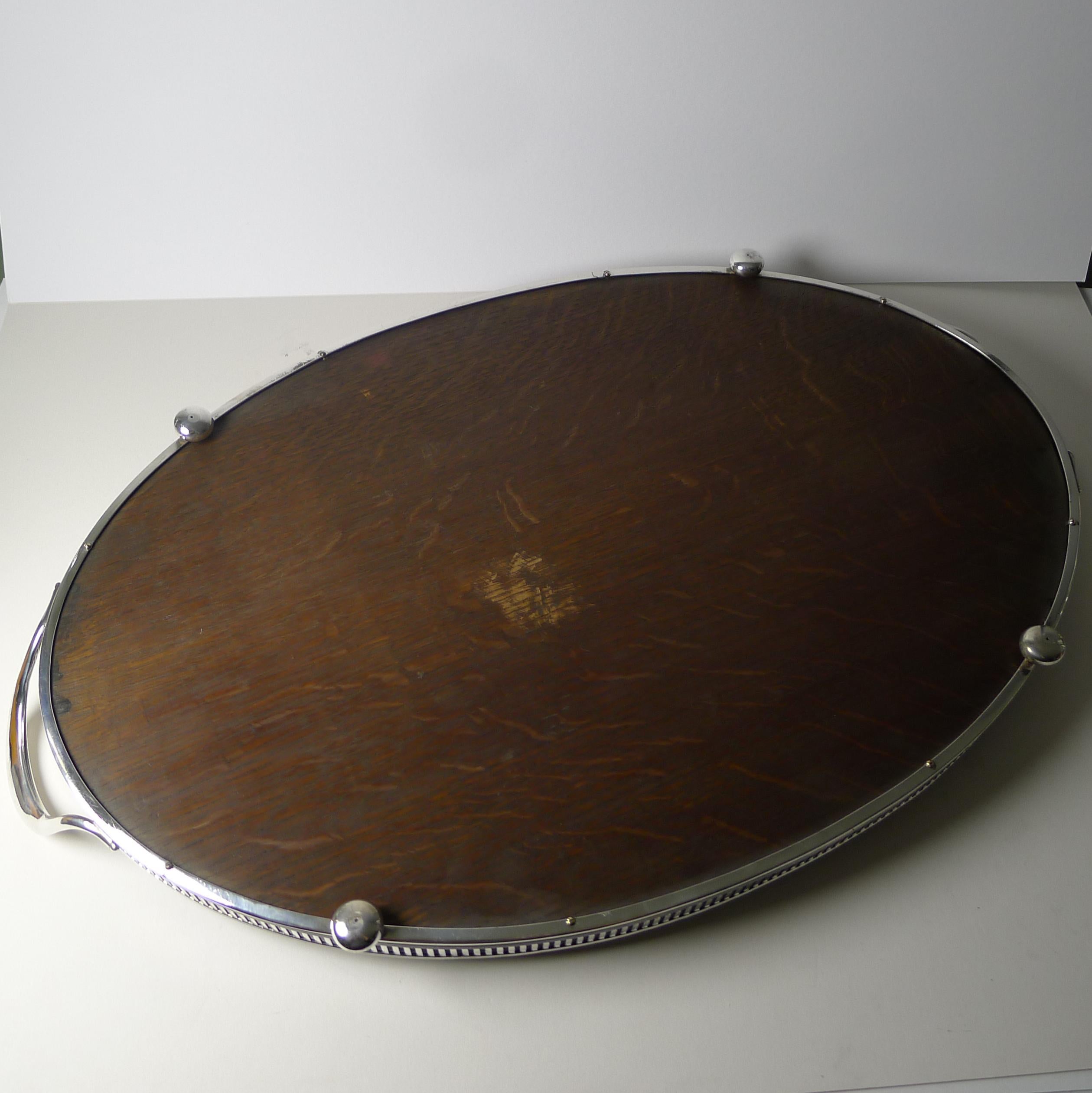 Large Antique English Oak and Sterling Silver Drinks Tray, 1902 In Good Condition For Sale In Bath, GB