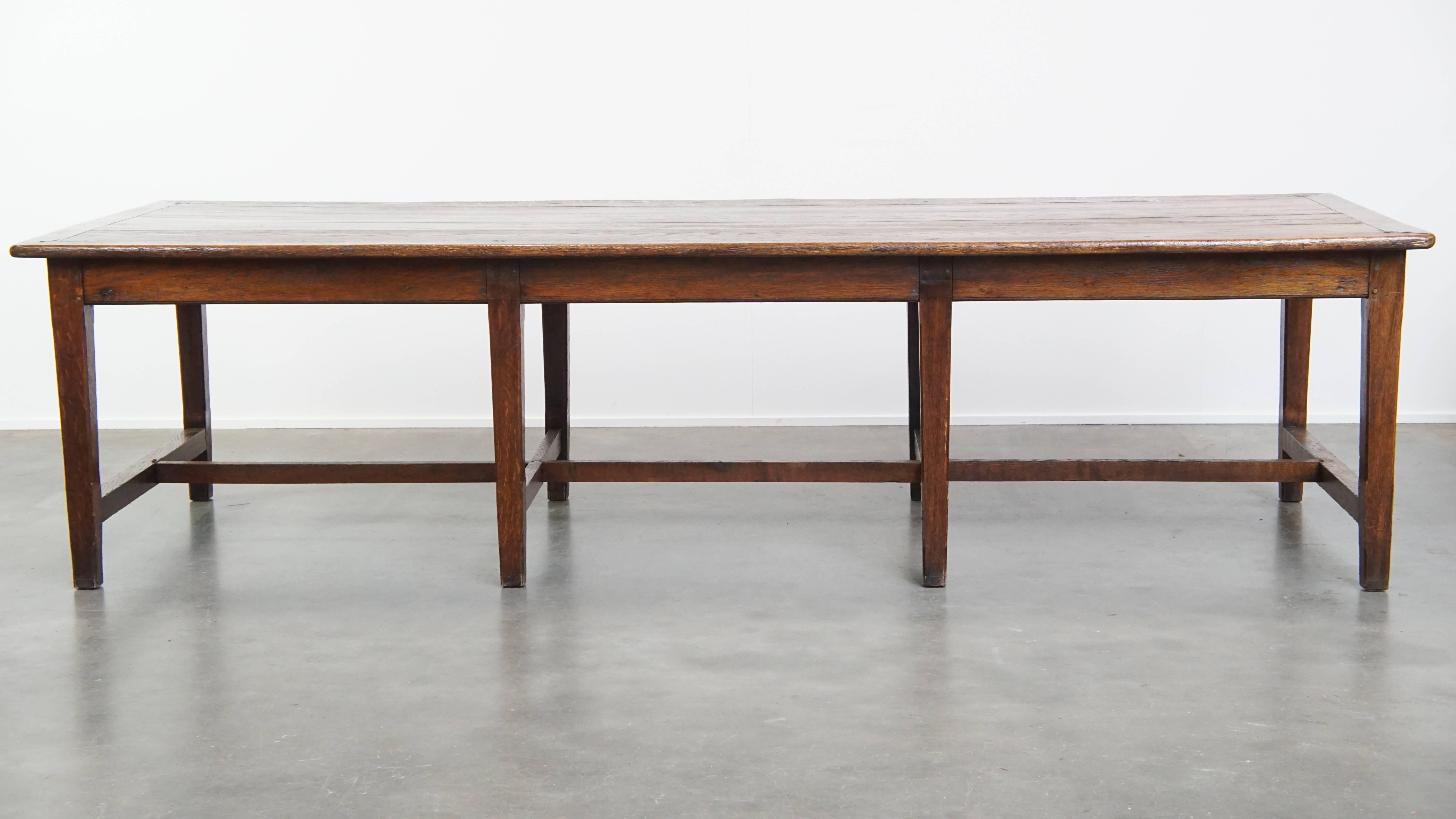 Wood Large Antique English Oak Dining Table from the Early 19th Century For Sale