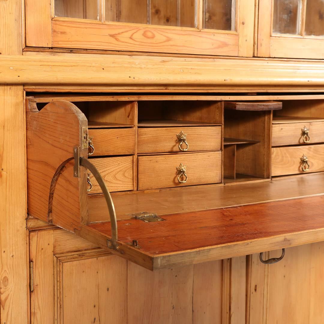 Large Antique English Pine Breakfront Bookcase, circa 1890 2