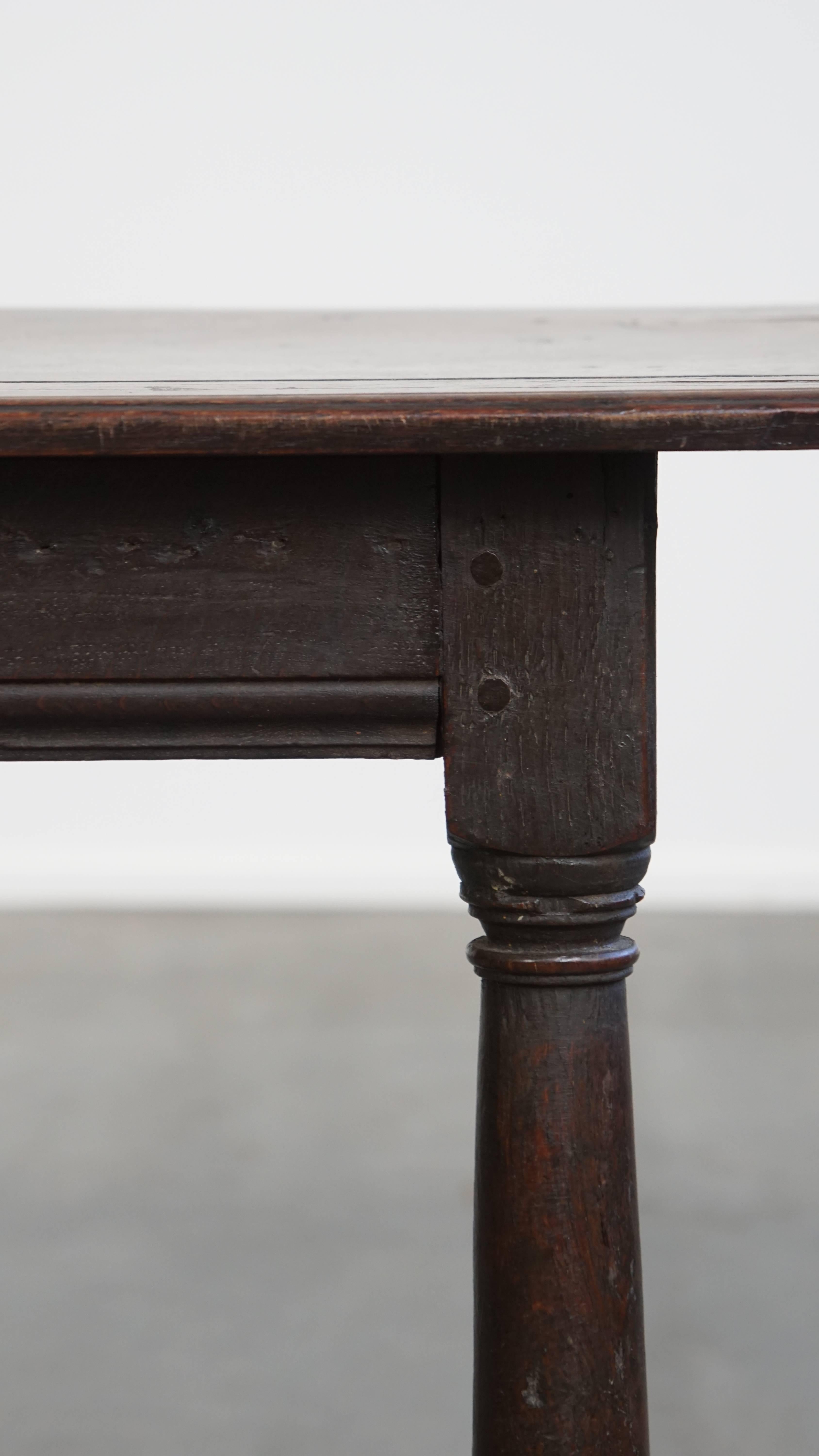 Large Antique English Side Table / Stool For Sale 3