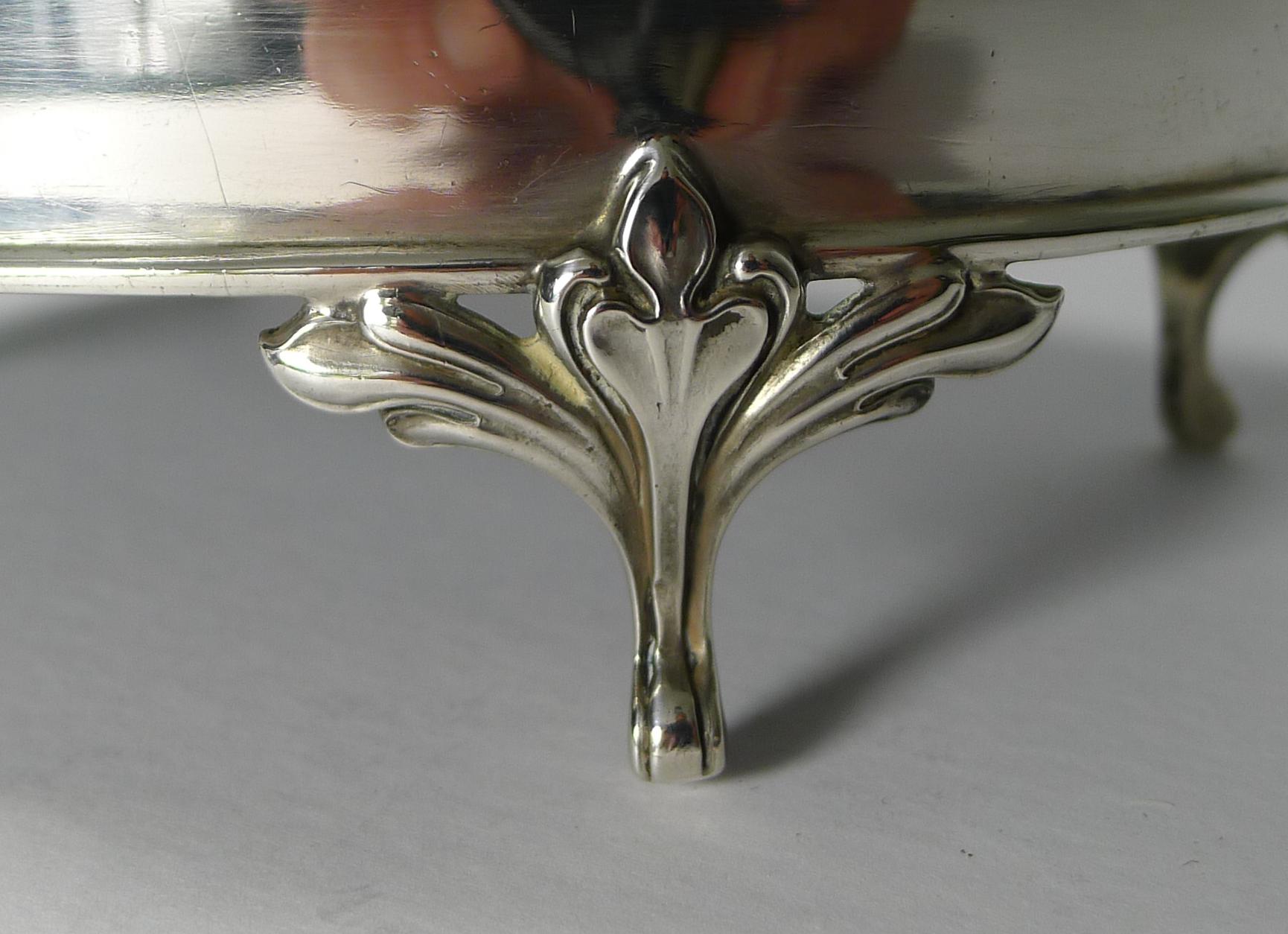 Large Antique English Silver Jewelry / Ring Box, 1911 1