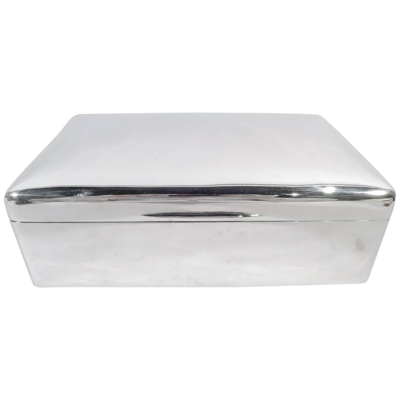 Grande boîte anglaise ancienne en argent sterling