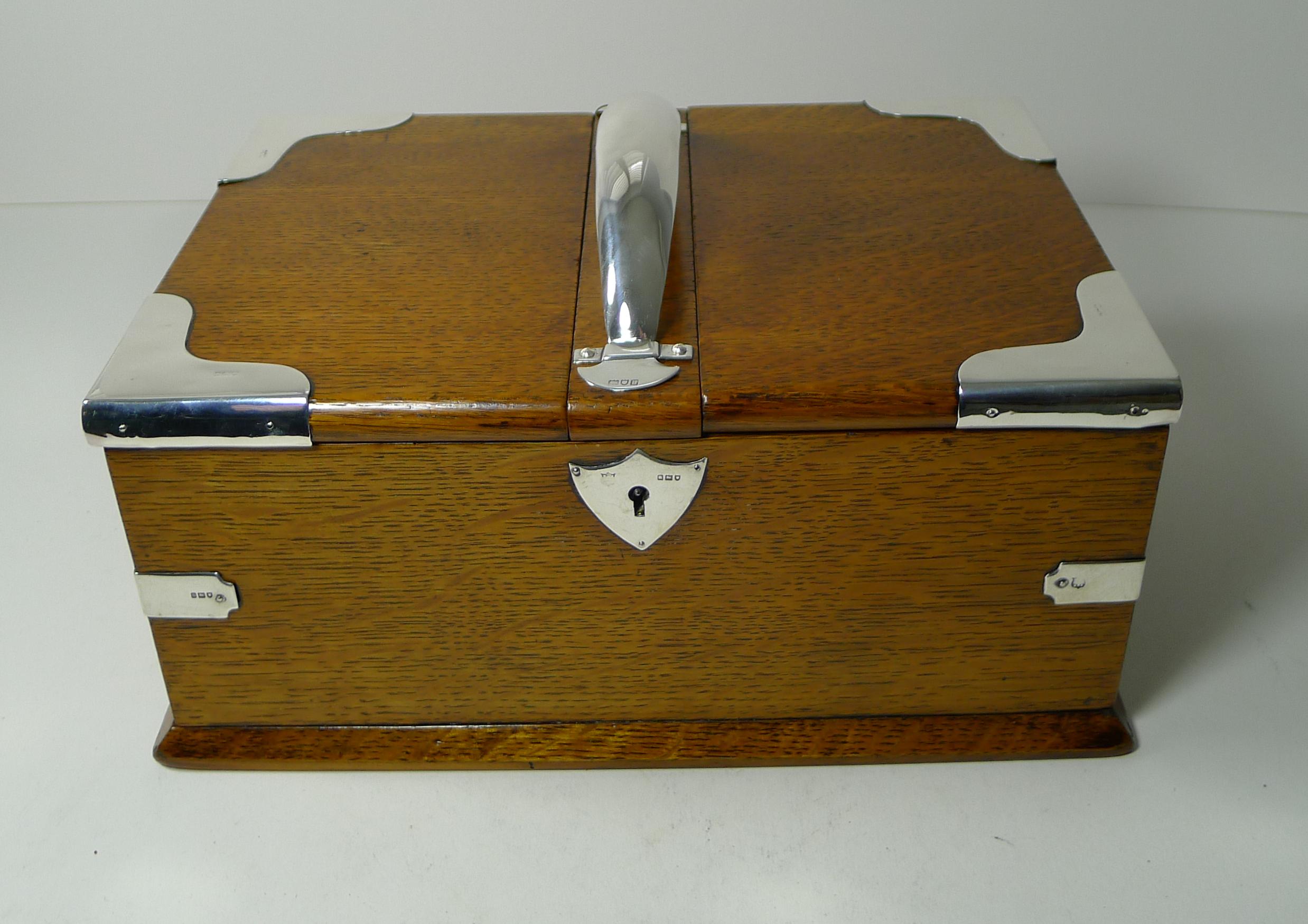 Early 20th Century Large Antique English Sterling Silver Mounted Oak Cigar Box / Humidor, 1903