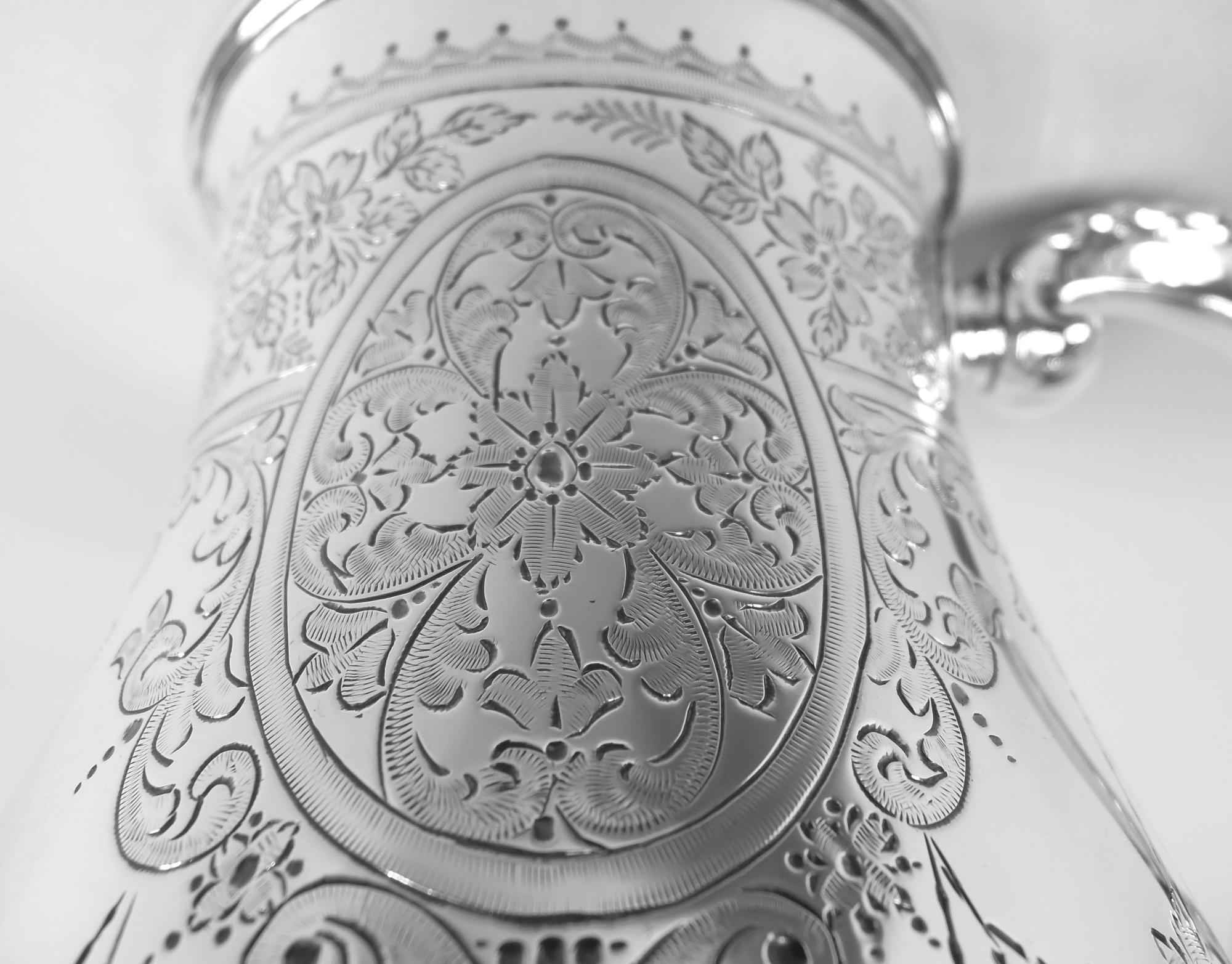 Große antike englische viktorianische georgianische Sterling Silber Tasse, 1884 im Zustand „Gut“ im Angebot in New York, NY