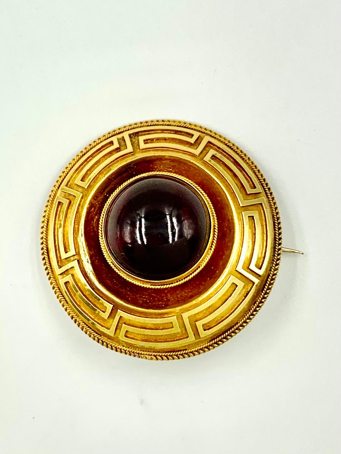 Large Antique Etruscan Revival 14K Yellow Gold Cabochon Garnet Disc Brooch For Sale 2