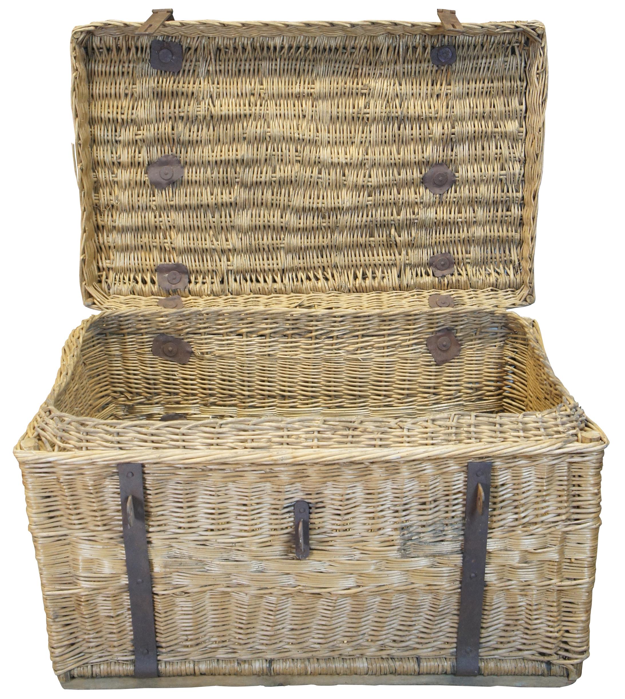 coffin picnic basket