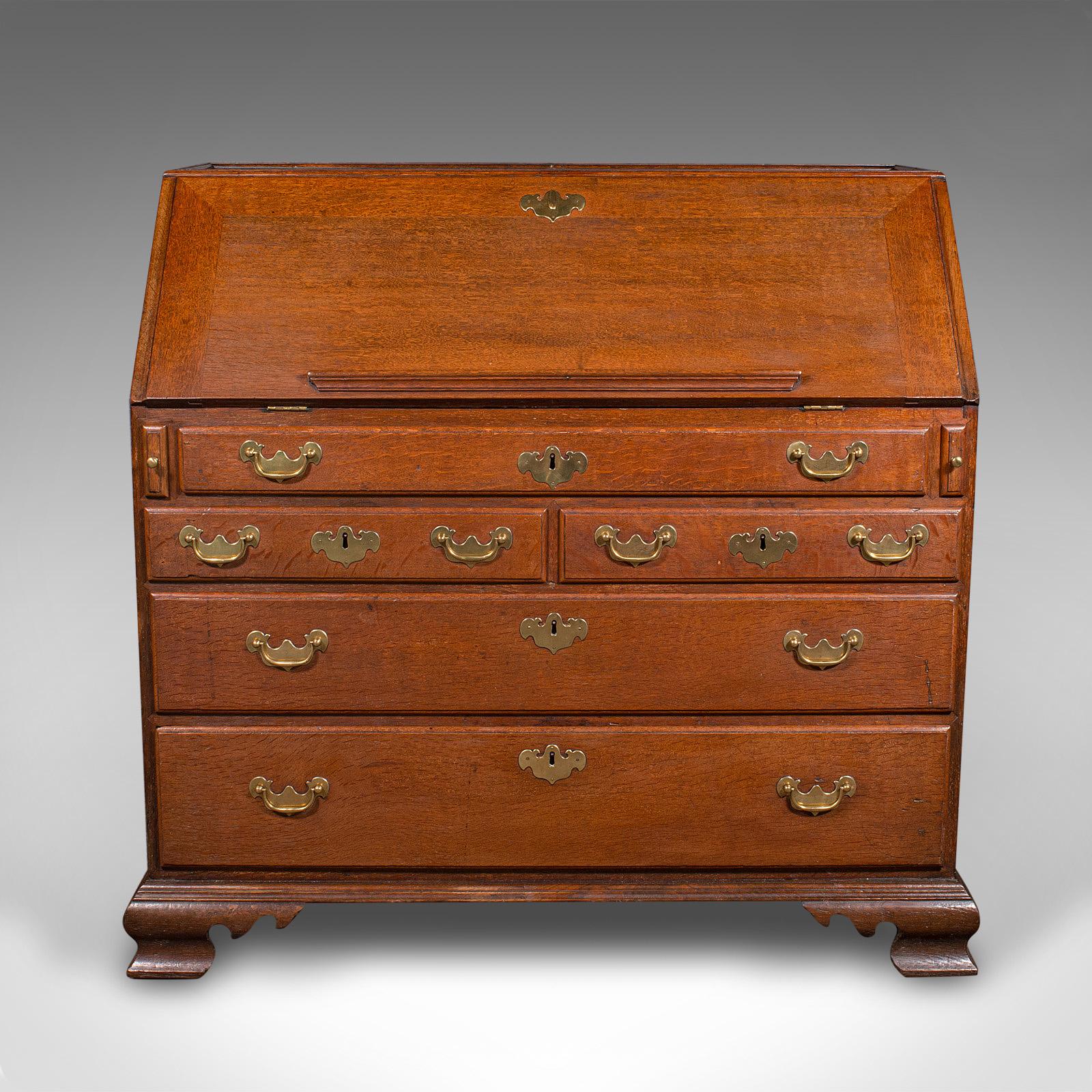 Large Antique Fall-Front Bureau, English, Oak, Writing Cabinet, Georgian, C.1780 In Good Condition For Sale In Hele, Devon, GB
