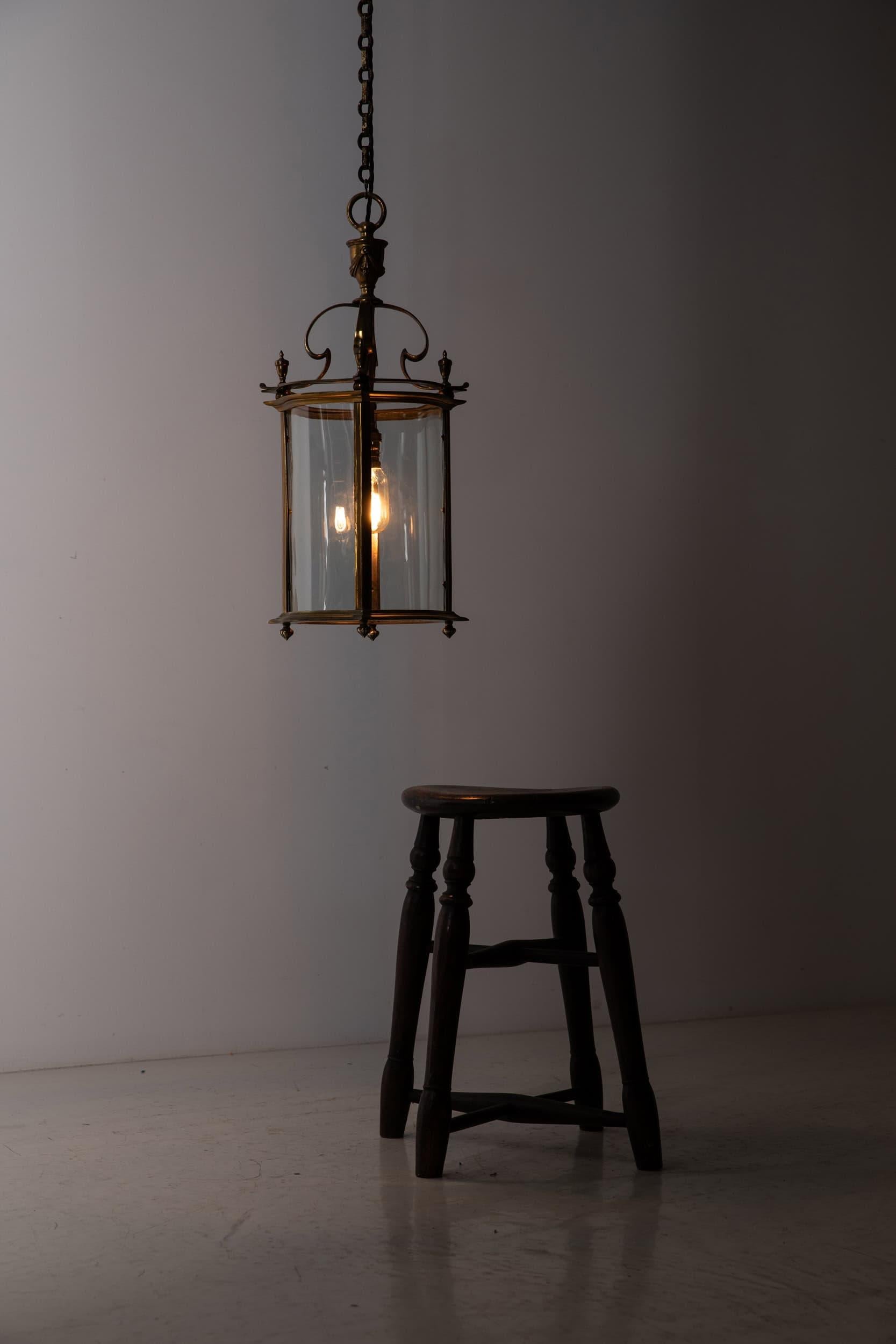 Ottone Large Antique Faraday & Son Glazed Brass Porch Hall Lantern Light Lamp. C.1920 in vendita