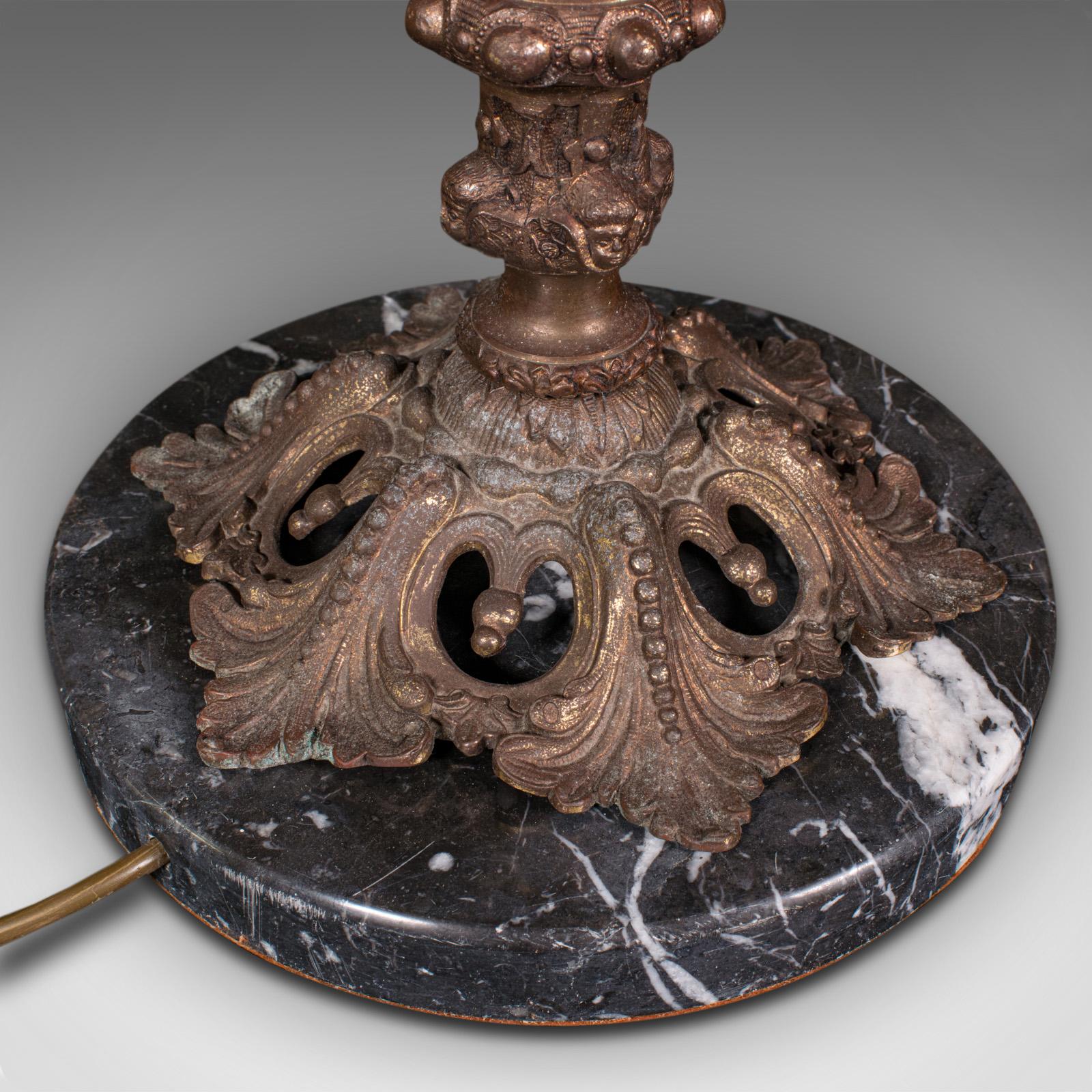 Grande lampe d'exposition ancienne italienne, métal doré, marbre, lampe de bureau, victorienne en vente 6