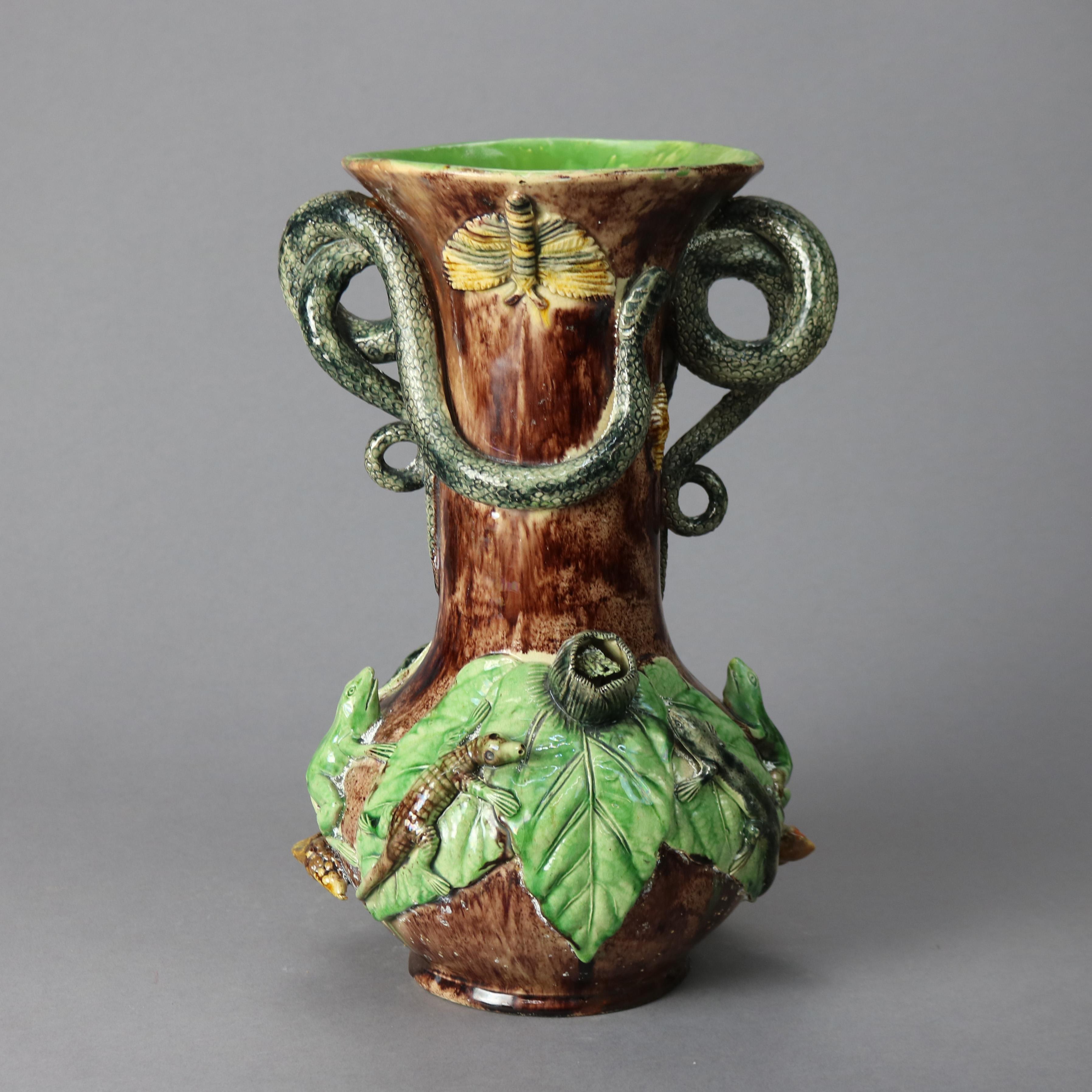 Large Antique Figural Palissy Ware Majolica Pottery Vases, Mafra Portugal, 19thC 3