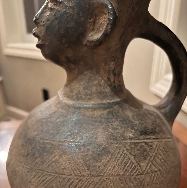Large Antique Figurative African Mangbetu Peoples Anthropomorphic Vessel For Sale 3