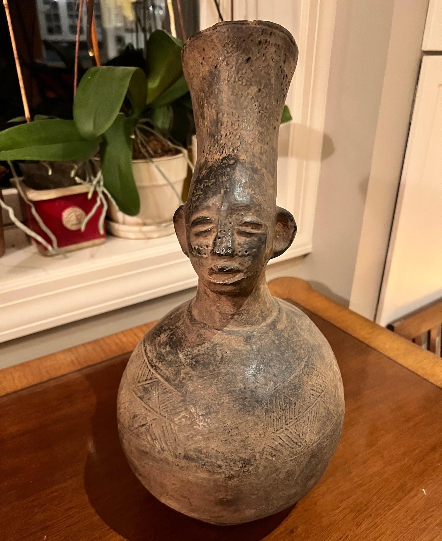 Tribal Large Antique Figurative African Mangbetu Peoples Anthropomorphic Vessel For Sale