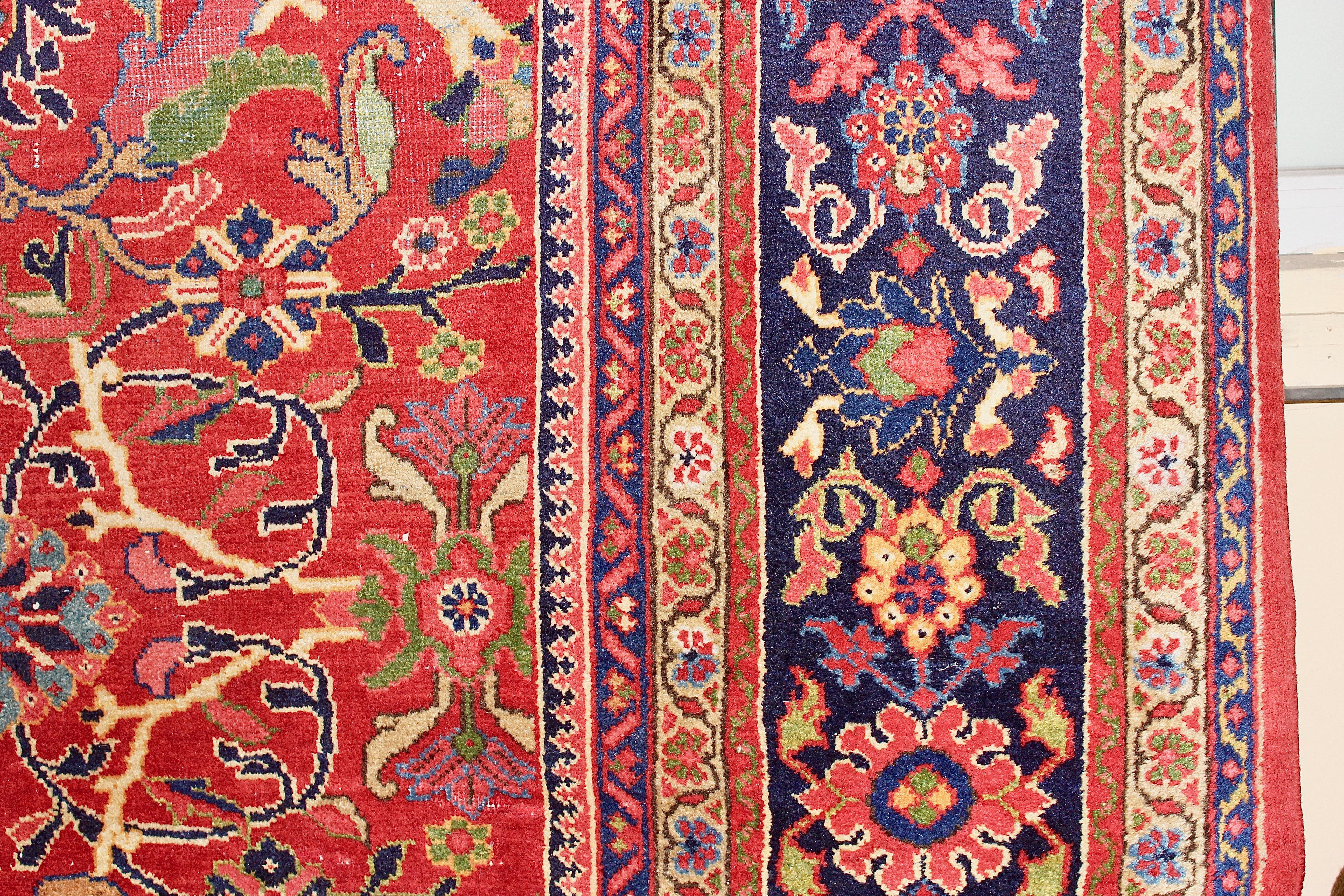 Großer antiker, feiner Orientteppich, Teppich, handgeknüpft (19. Jahrhundert) im Angebot