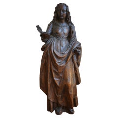Grande sculpture ancienne en bois de Flemish représentant Sainte Catherine avec un livre, 16e C.