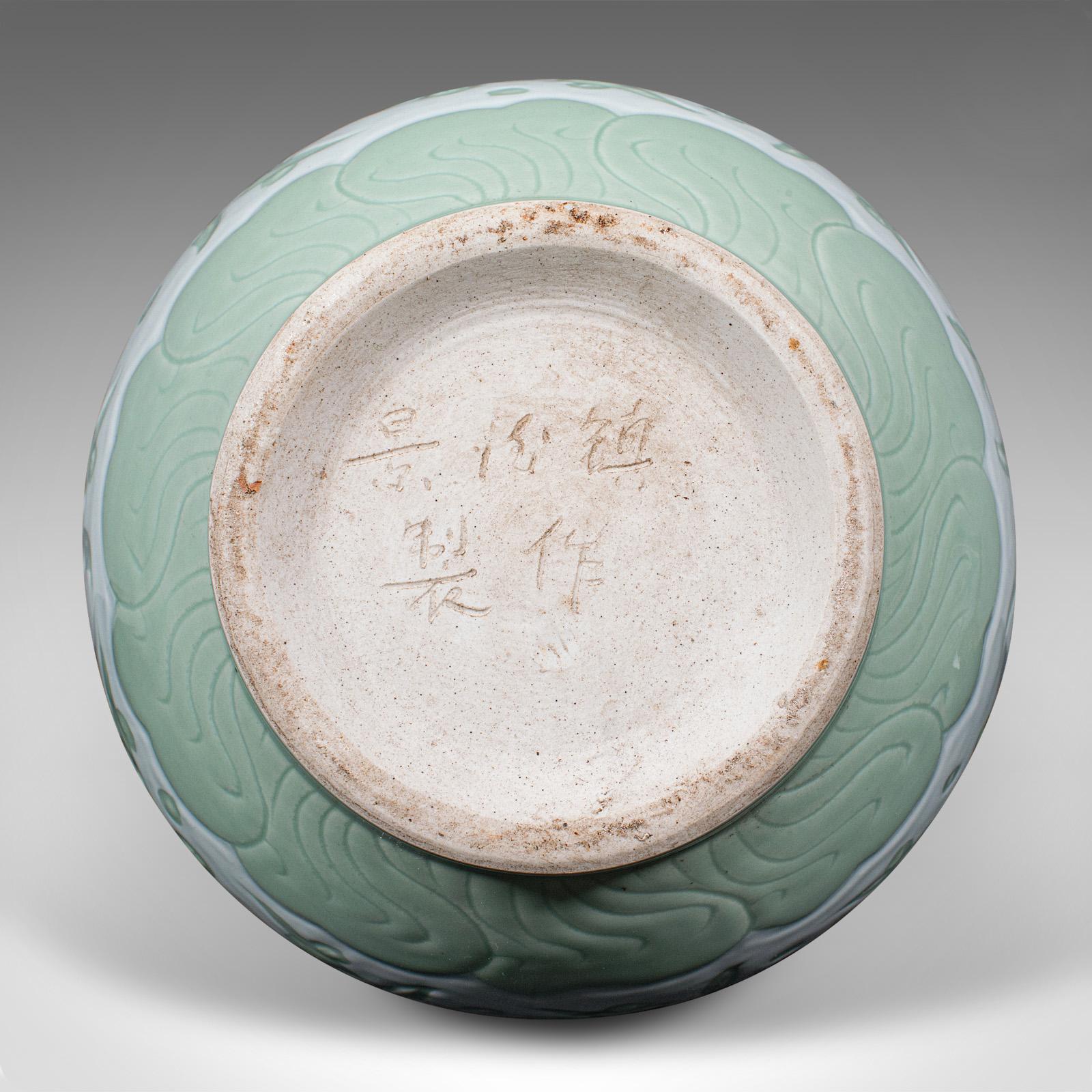 Grande vaso da fiori antico, cinese, celadon, ceramica, urna a balaustro, vittoriano in vendita 4