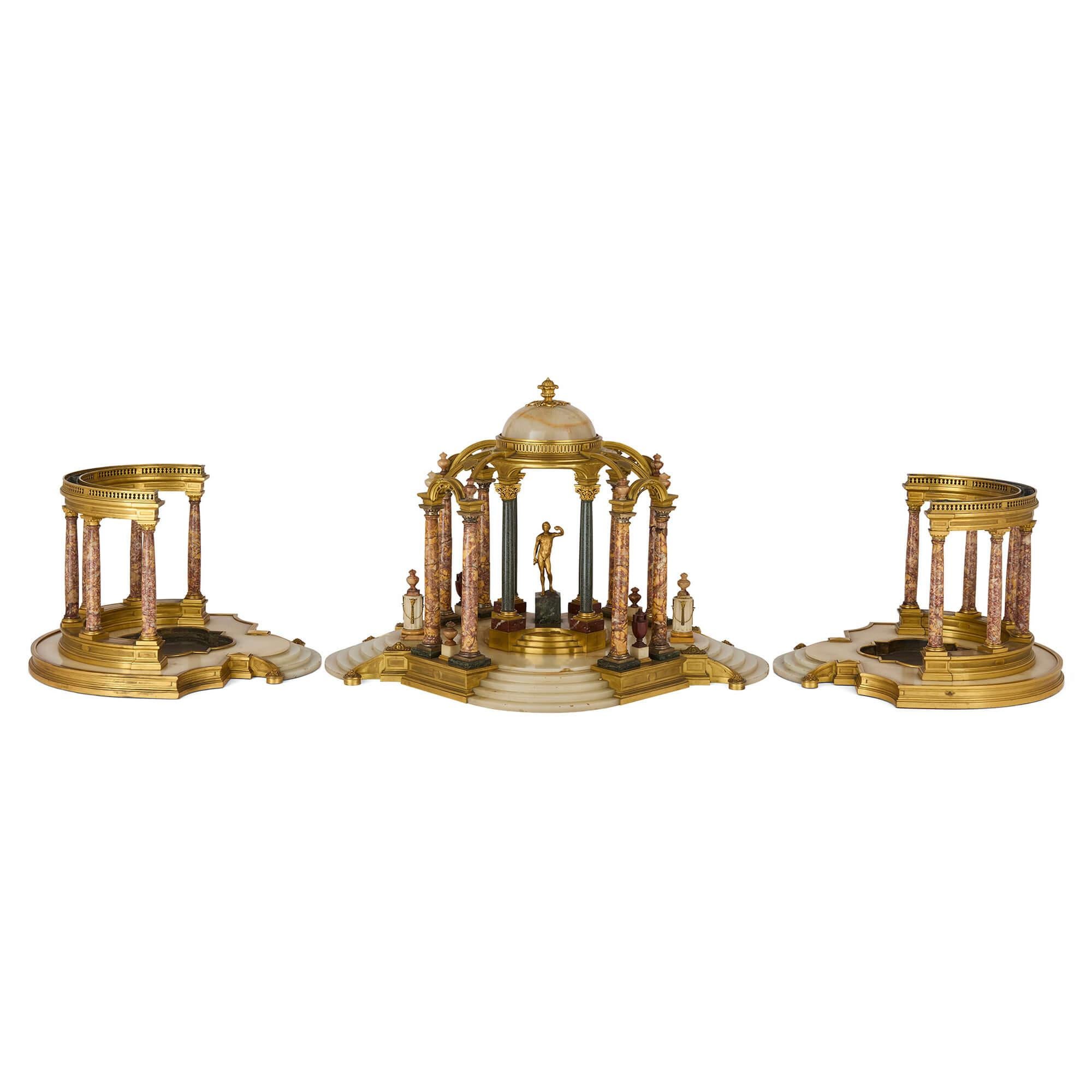 Großer antiker französischer architektonischer Garnituraufsatz Boin-Taburet im Angebot