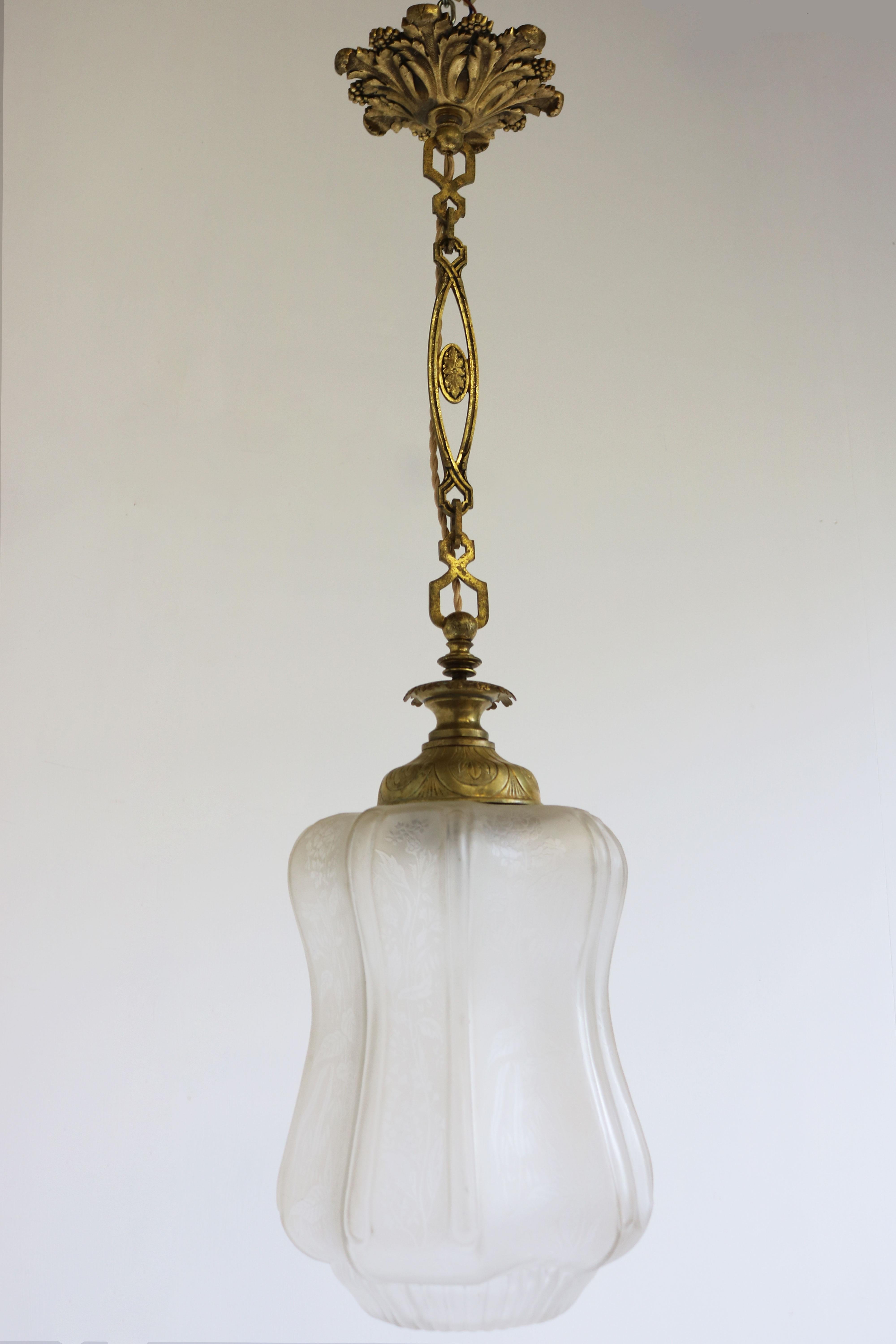 Large Antique French Art Nouveau Pedant Light 1910 Floral Glass Light Chandelier For Sale 4