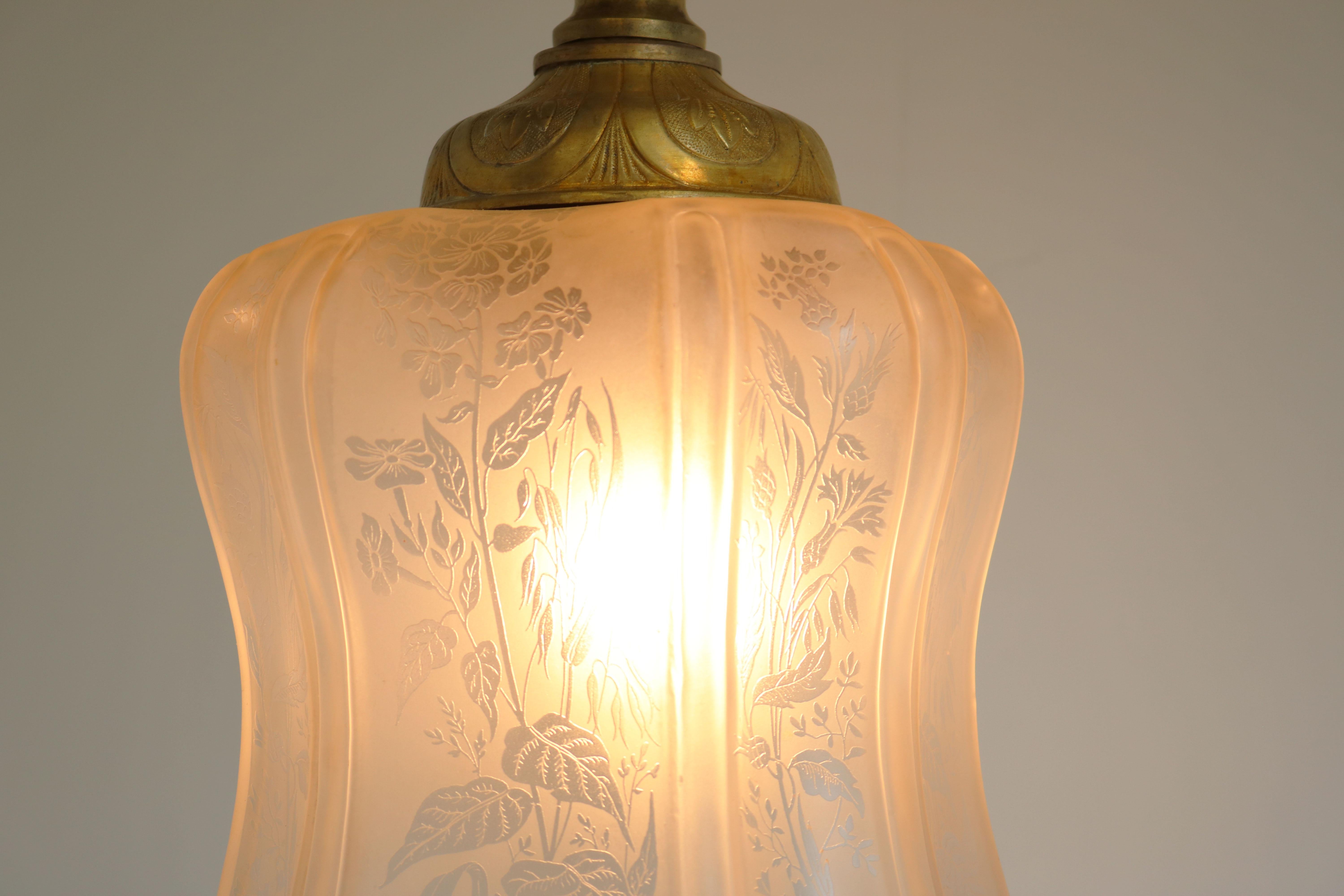 Large Antique French Art Nouveau Pedant Light 1910 Floral Glass Light Chandelier In Good Condition For Sale In Ijzendijke, NL