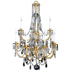Grand lustre ancien de style Louis XVI, en bronze doré et cristal taillé, de style Baccarat français
