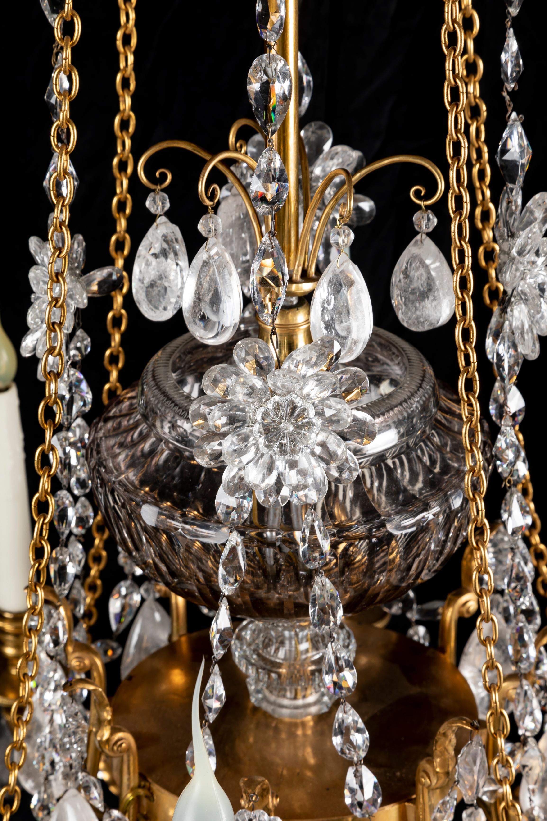 Großer Antique French Bagues Louis XVI St Ormolu und geschliffener Bergkristall-Kronleuchter im Angebot 4