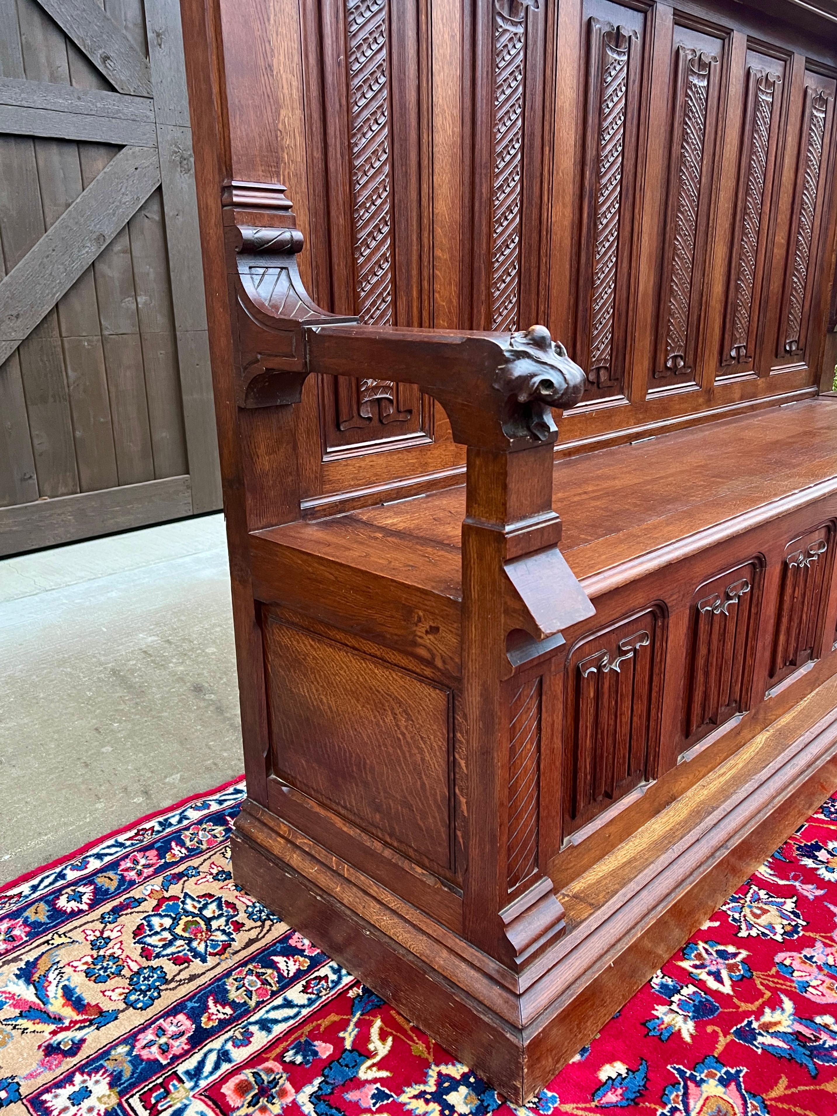 Gran banco francés antiguo Settee Asiento gótico de tracería de roble c. XIX Tallado en venta