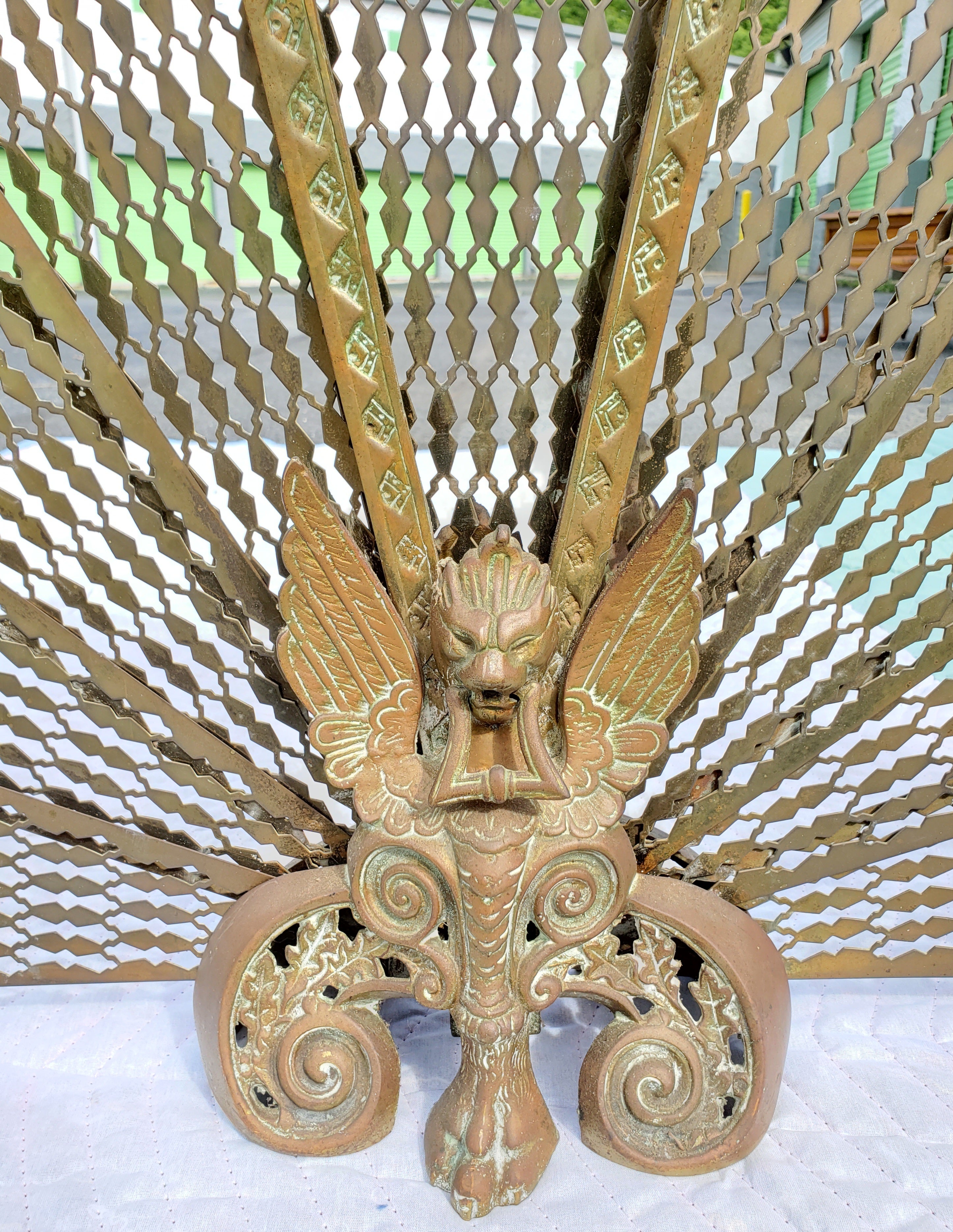 Large Antique French Brass Peacock  Fan Foldable Fireplace Screen In Good Condition In Germantown, MD