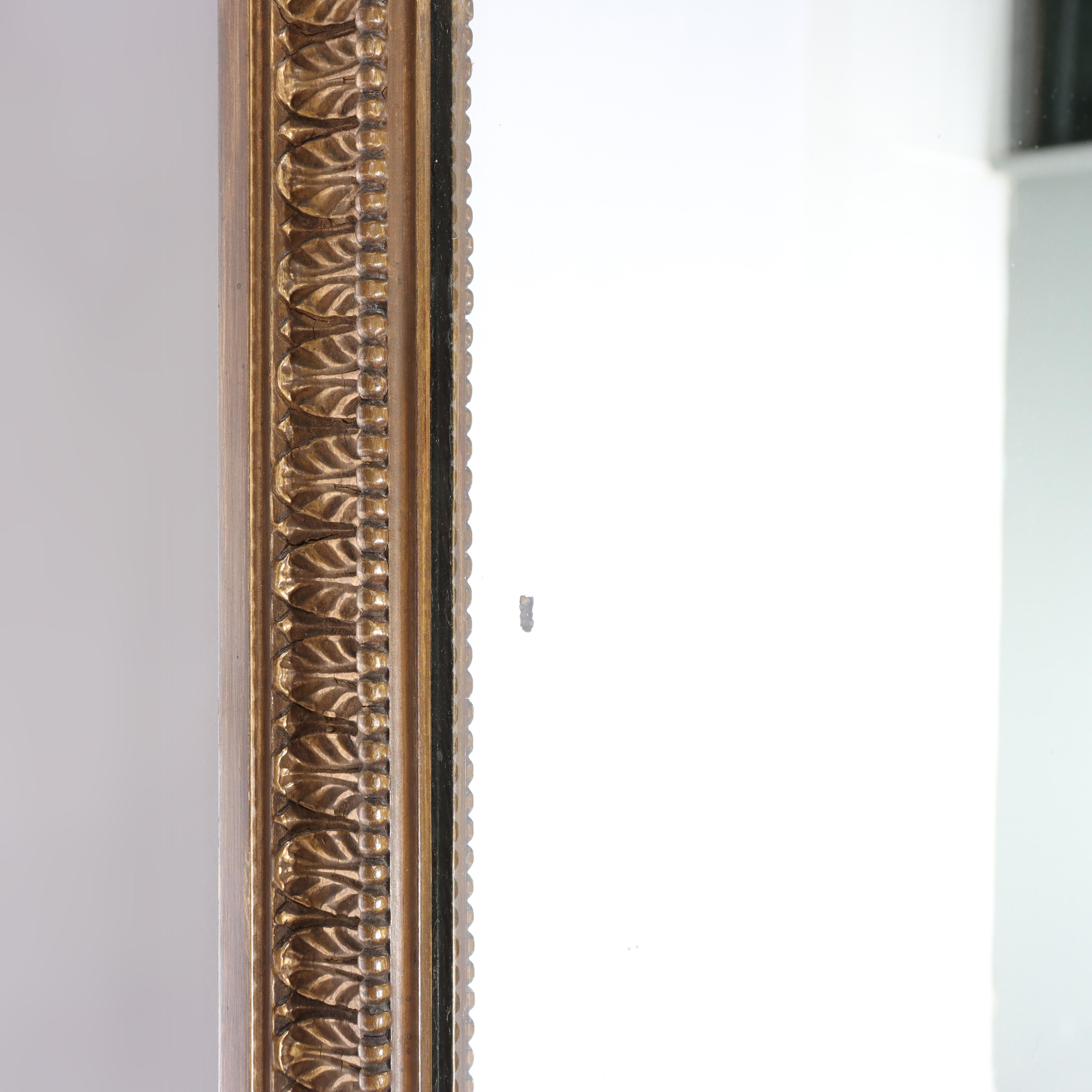 Gran Espejo de Pared Francés Antiguo de Madera Dorada Tallada con Placa de Camafeo C1920 en venta 2
