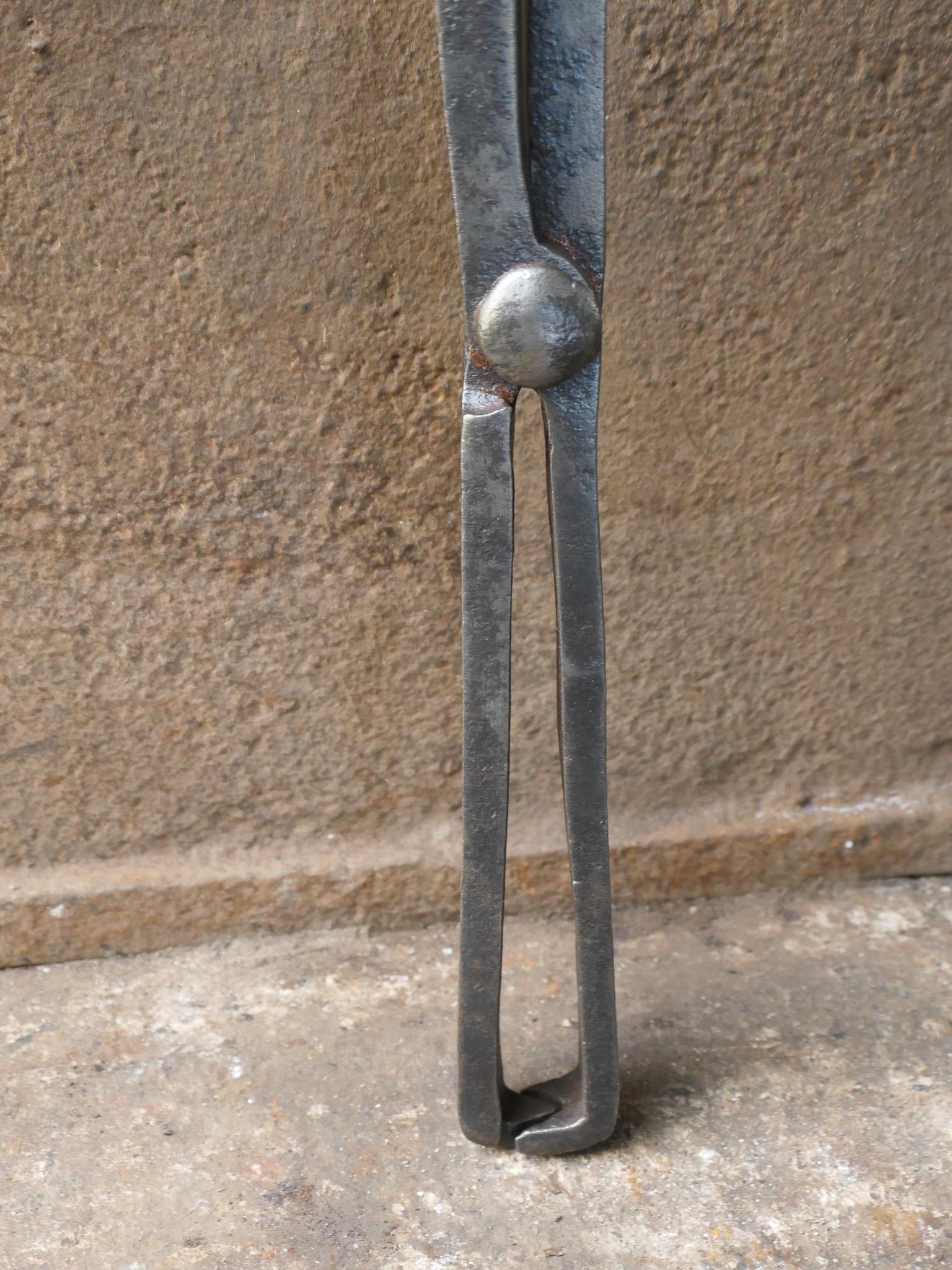XIX secolo Grande pinza da camino Antique French, 19° secolo in vendita