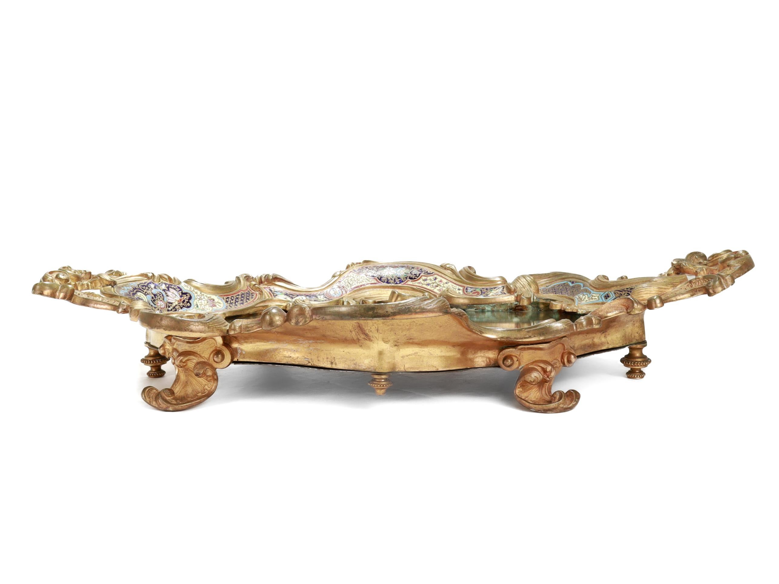 Große antike französische vergoldete Bronze & Champlevé-Emaille gespiegelt Plateau oder Tablett im Angebot 4