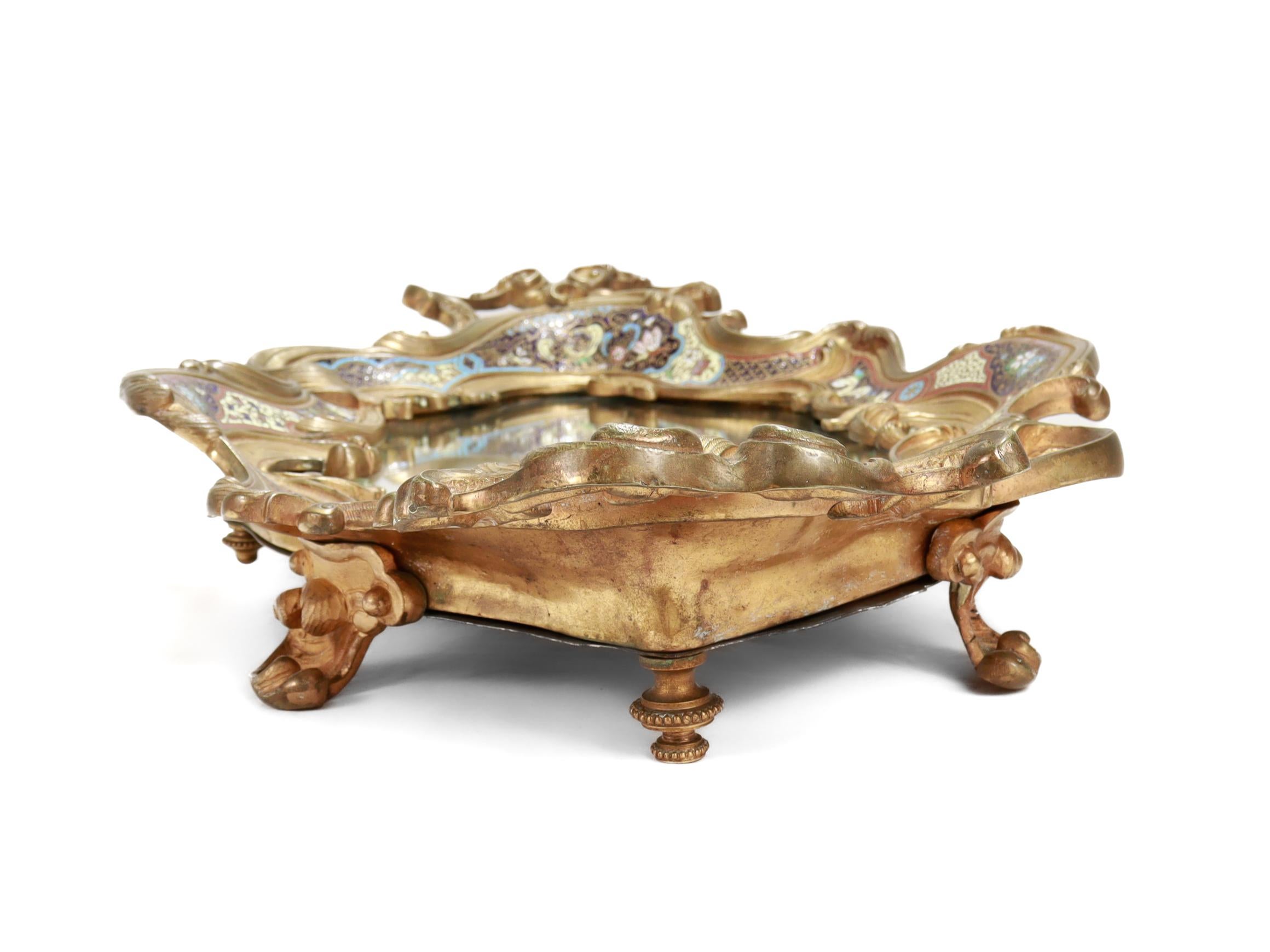 Große antike französische vergoldete Bronze & Champlevé-Emaille gespiegelt Plateau oder Tablett im Angebot 5