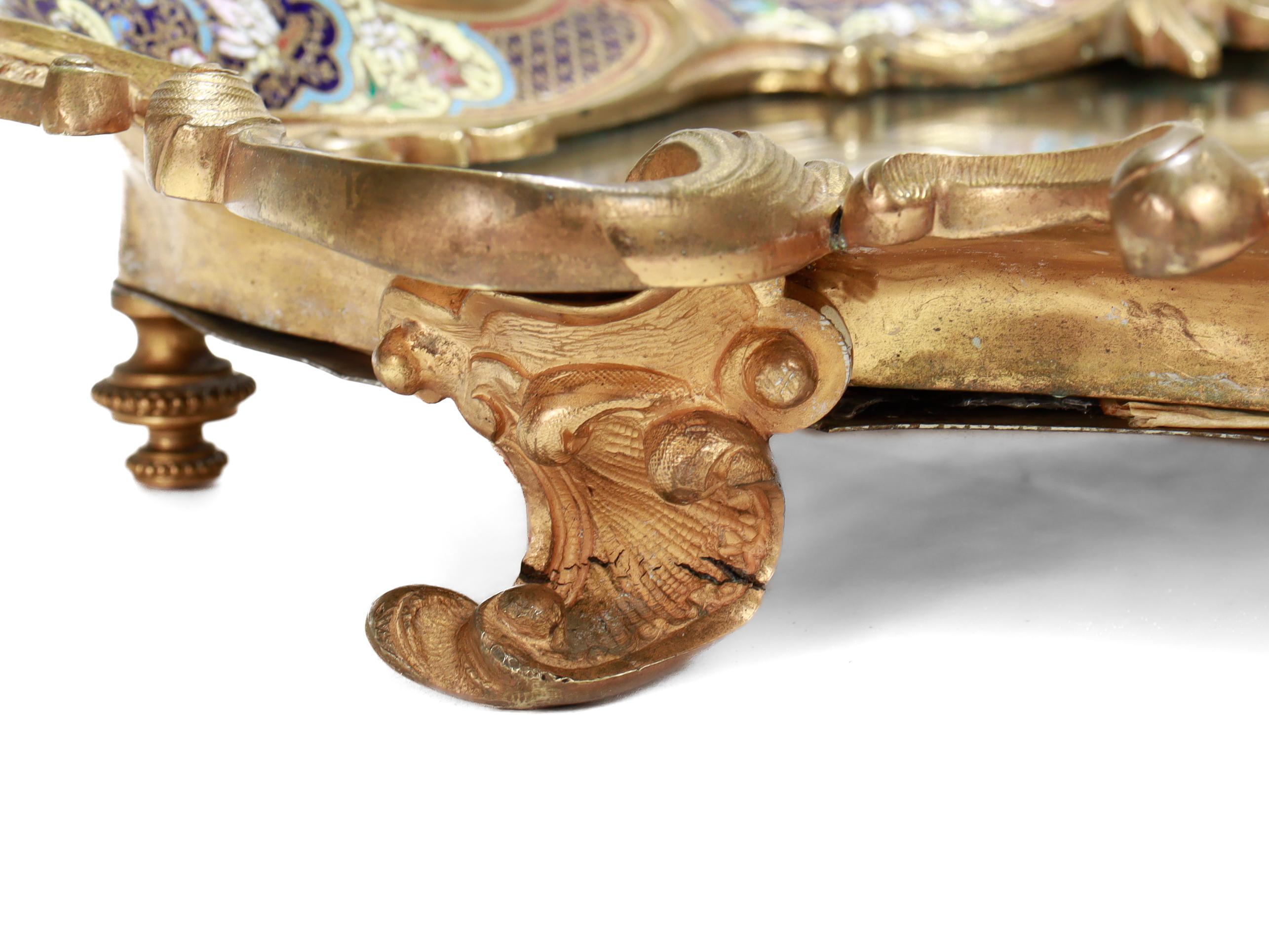 Große antike französische vergoldete Bronze & Champlevé-Emaille gespiegelt Plateau oder Tablett im Angebot 11