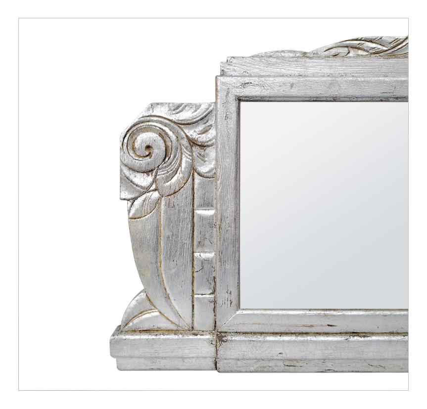 Art déco Grand miroir français ancien en bois argenté style Art Déco:: vers 1940 en vente