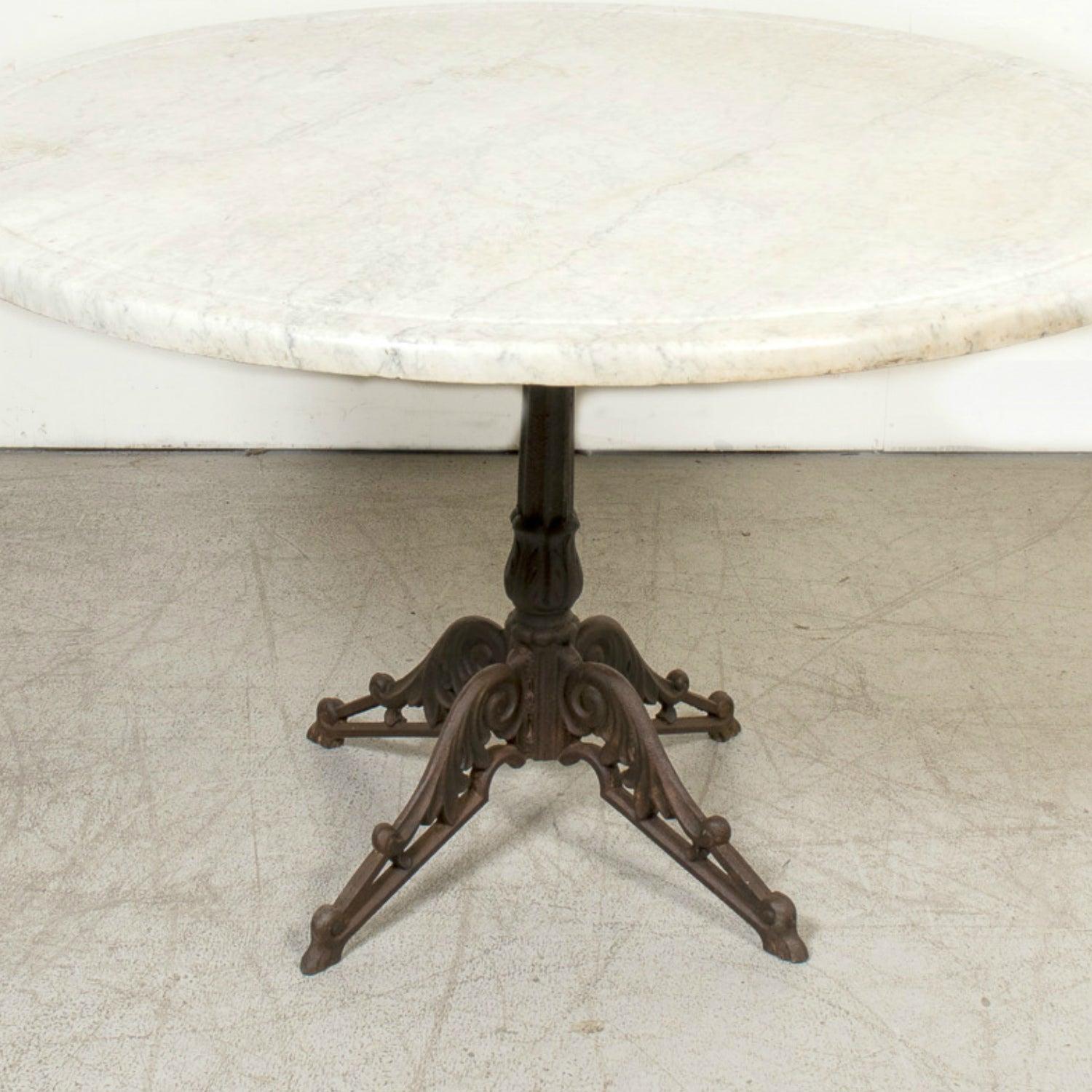 Gran Mesa Bistro Parisina Antique French con Base de Hierro y Tapa de Mármol en venta 2