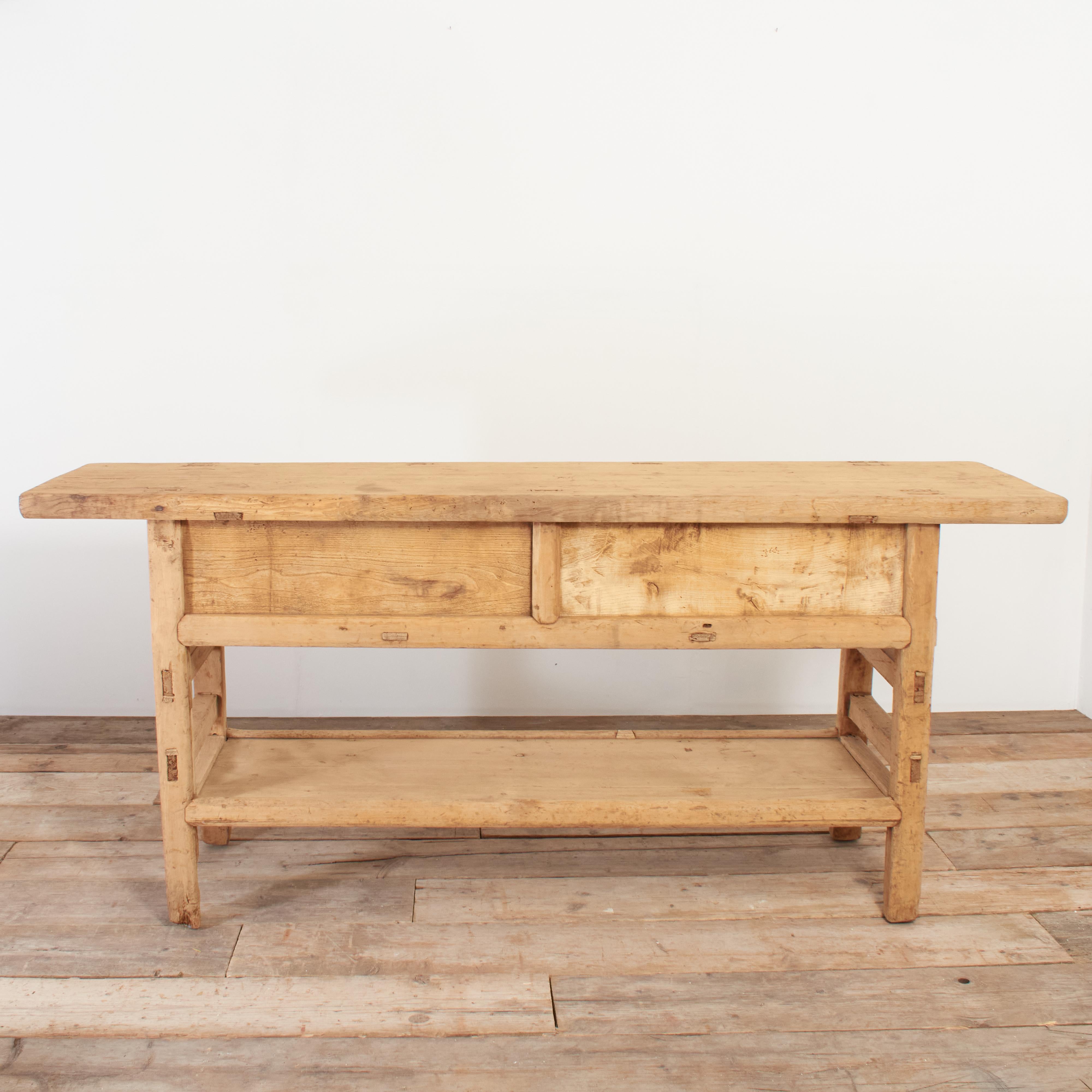 Grande commode console en pin français antique pour cuisine rustique en vente 3
