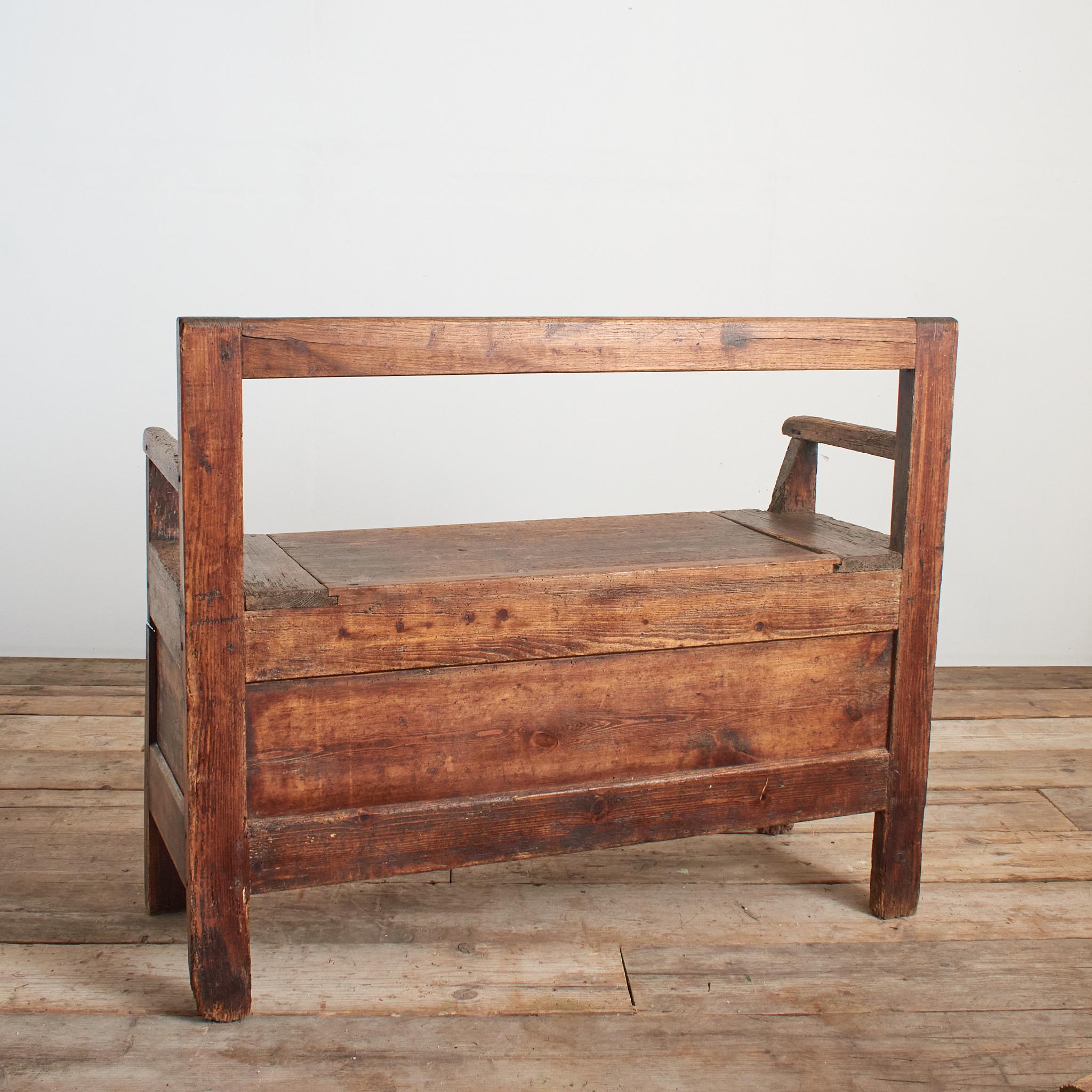 Rustique Grand banc ancien en pin français rustique Farmhouse Kitchen Hallway Settle Bench en vente